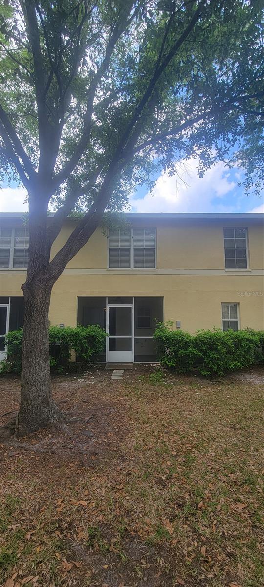 Image 17 of 31 For 10951 Brickside Court