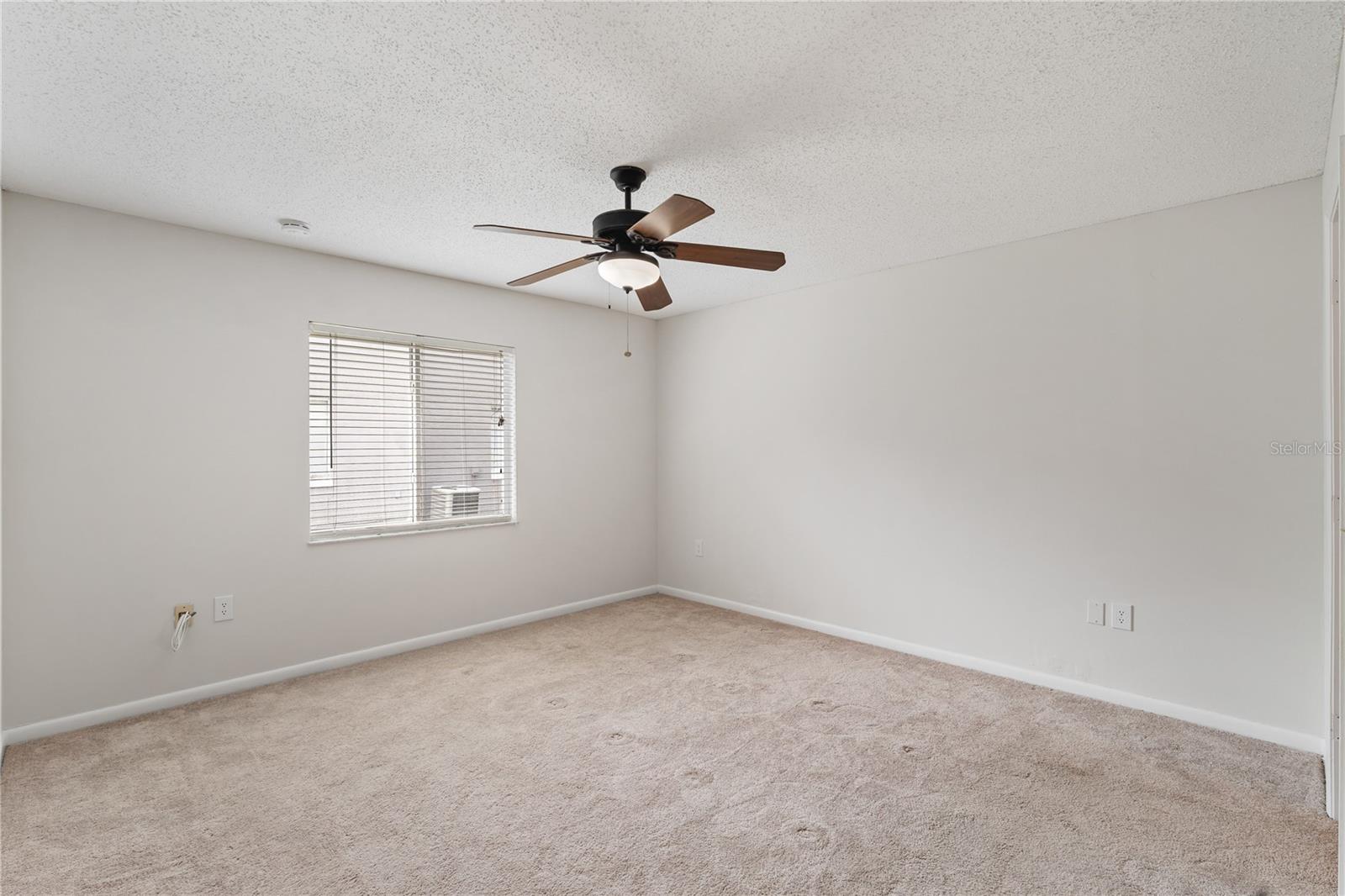 Image 23 of 30 For 4770 Silver Circle