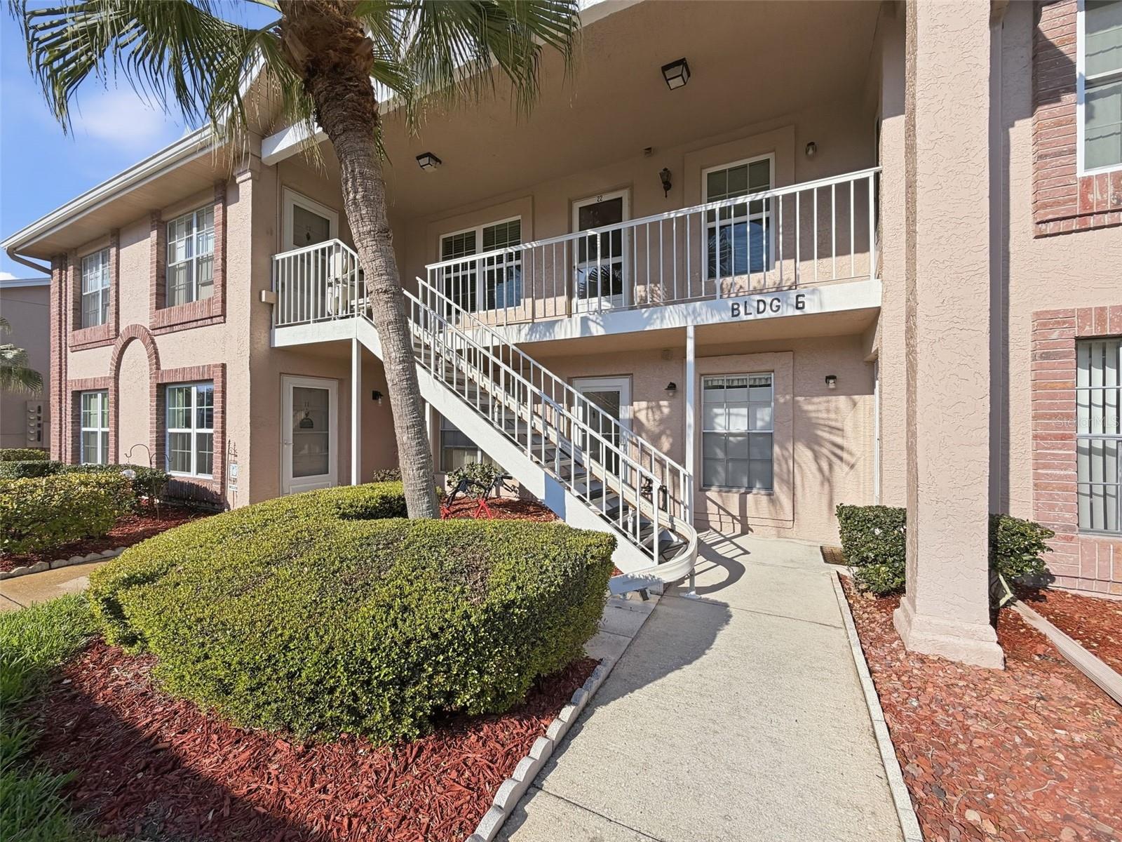 Image 2 of 54 For 4833 Myrtle Oak Drive 12