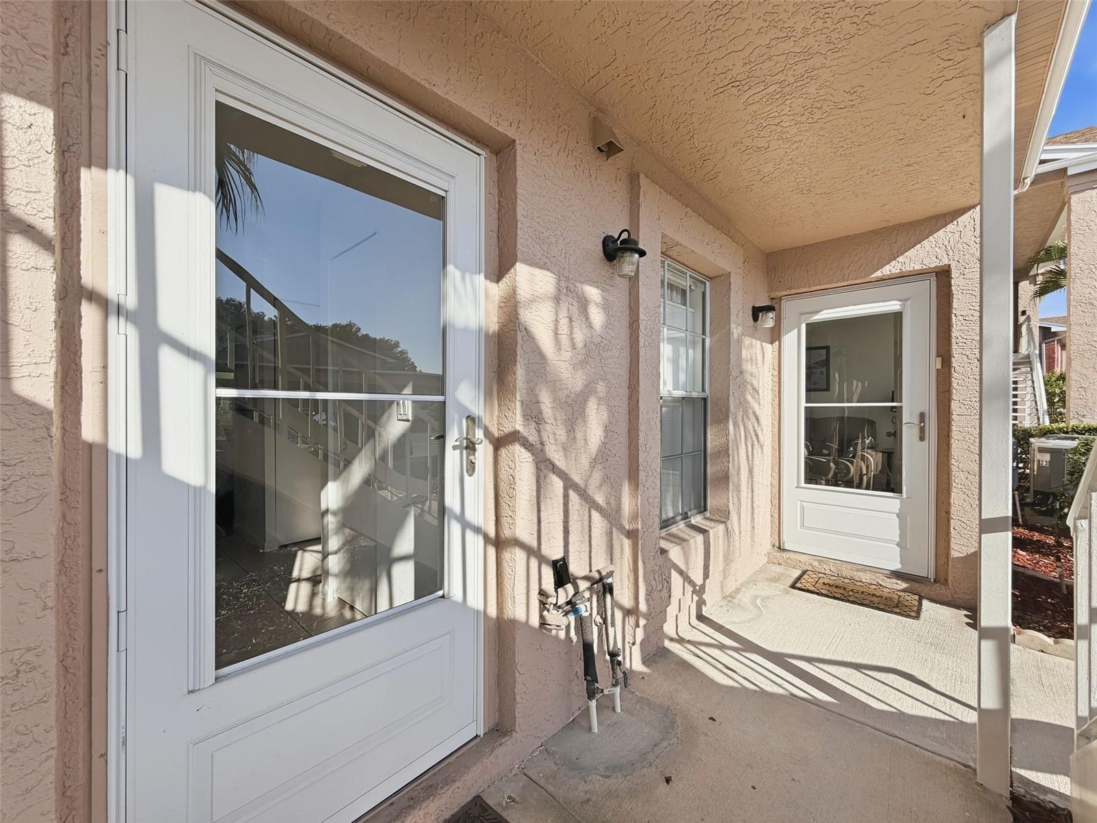 Image 3 of 54 For 4833 Myrtle Oak Drive 12