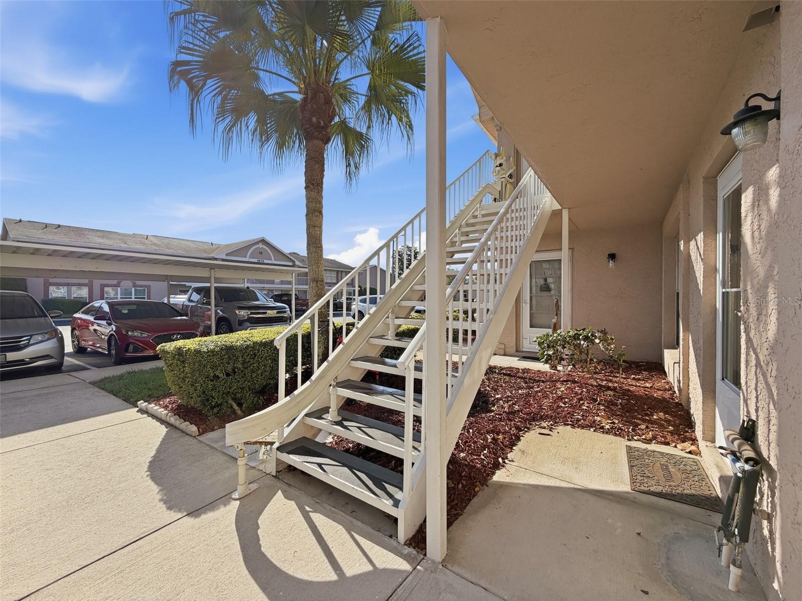 Image 4 of 54 For 4833 Myrtle Oak Drive 12