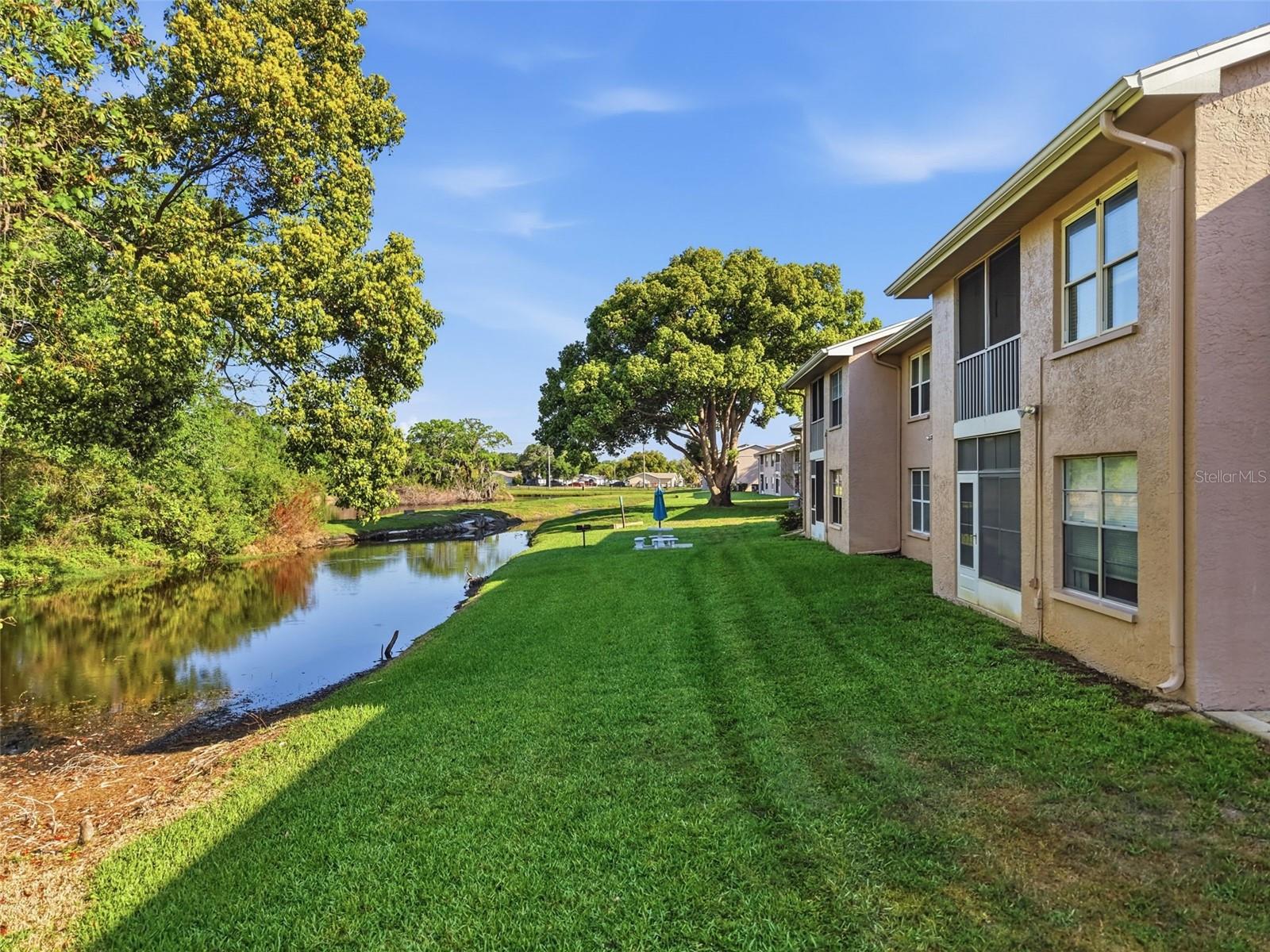 Image 43 of 54 For 4833 Myrtle Oak Drive 12