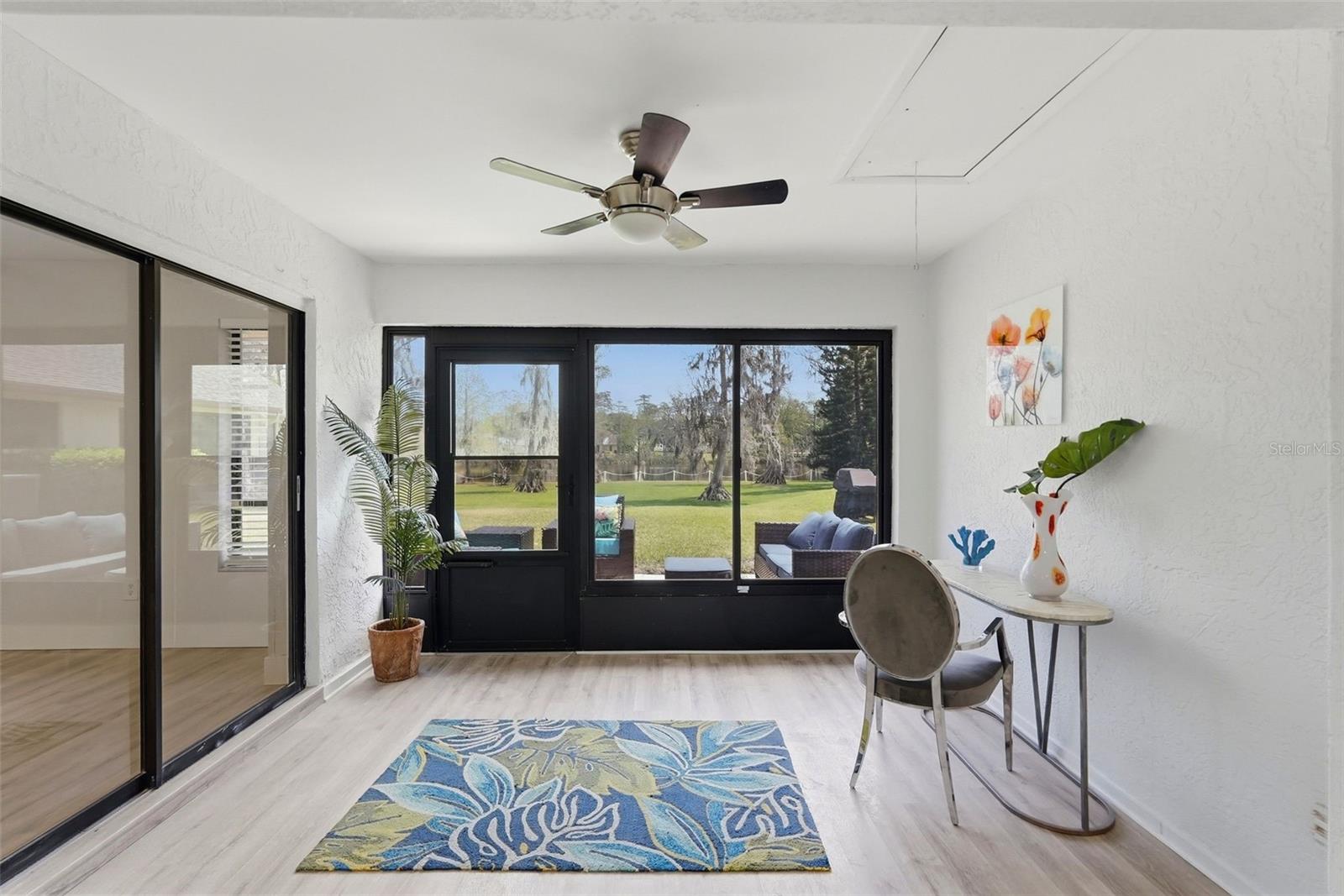 Image 26 of 39 For 2549 Oakleaf Lane 36c