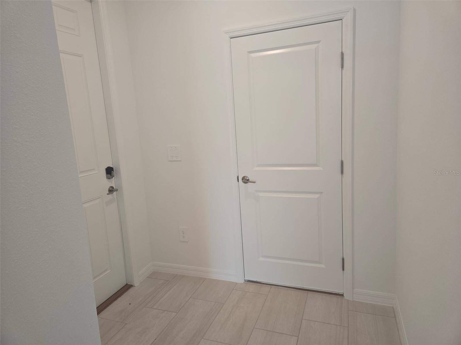 Image 2 of 12 For 9872 Dancing Goat Place