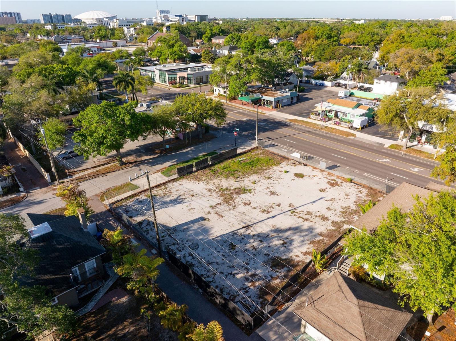 Image 3 of 8 For 1201 Dr Martin Luther King Jr Street N