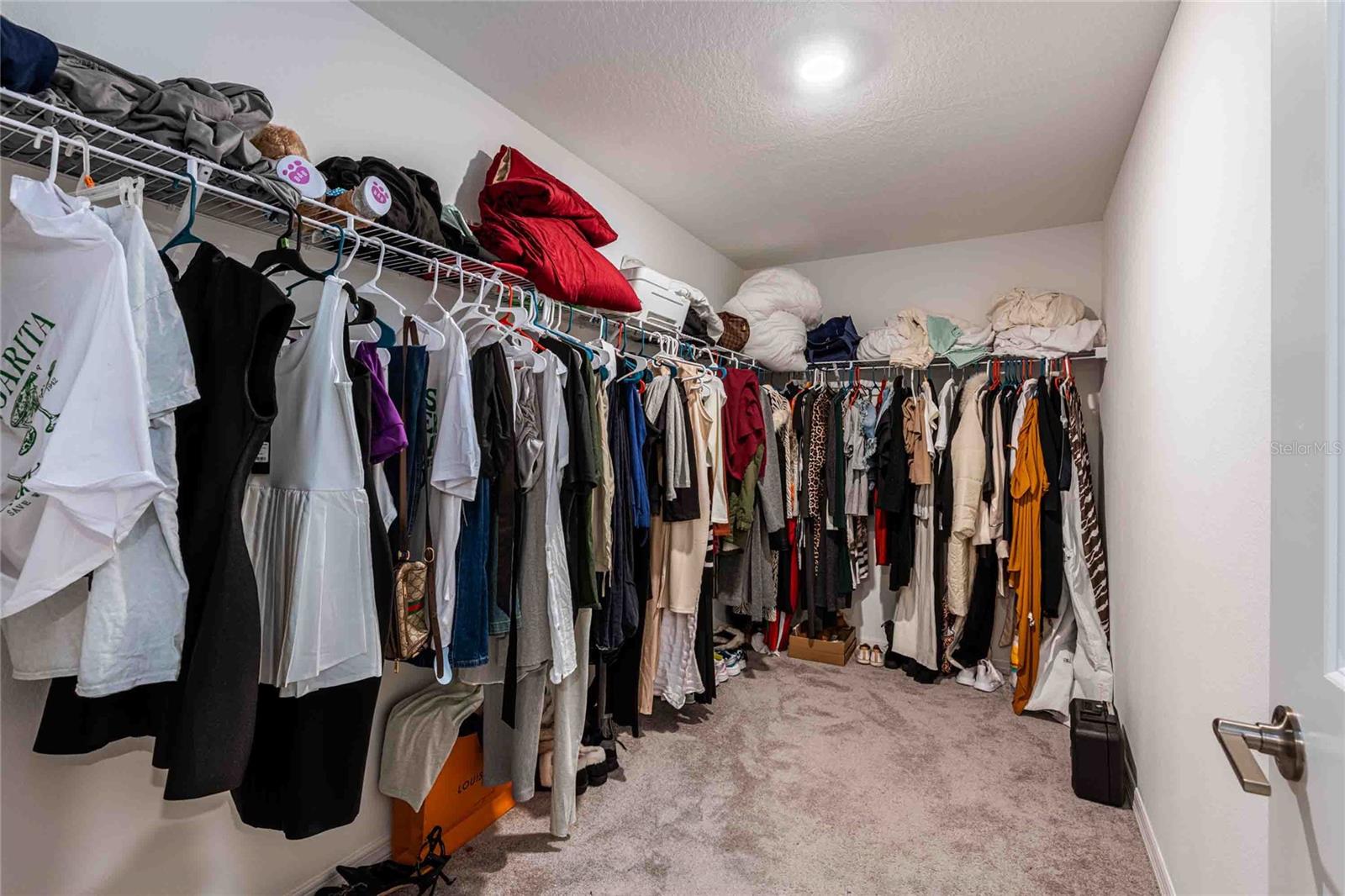 Image 15 of 34 For 1658 Red Loop