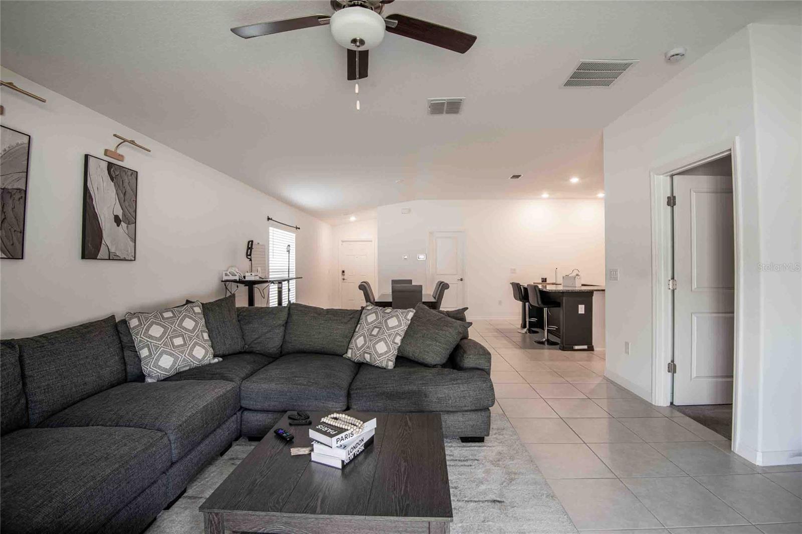 Image 24 of 34 For 1658 Red Loop