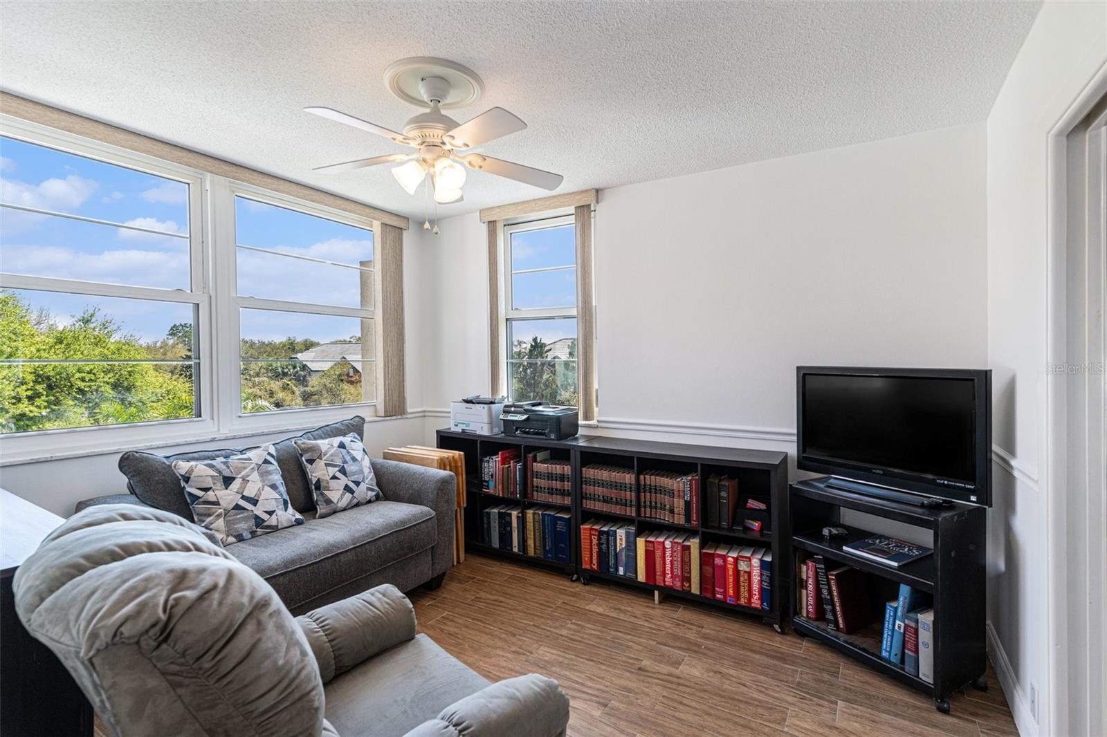 Image 14 of 34 For 2612 Pearce Drive 301