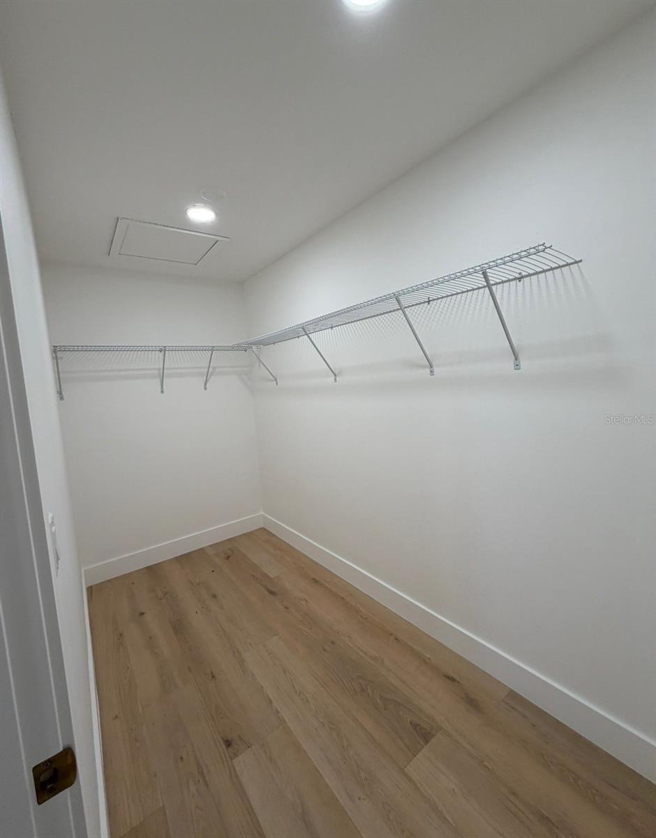 Image 10 of 13 For 8641 May Circle