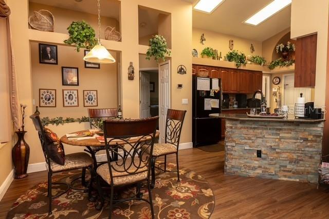 Image 10 of 38 For 4605 Oak River