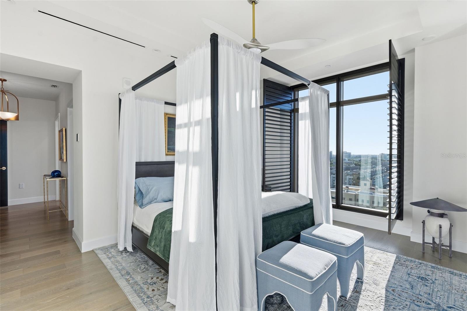 Image 12 of 46 For 126 4th Avenue Ne 1401