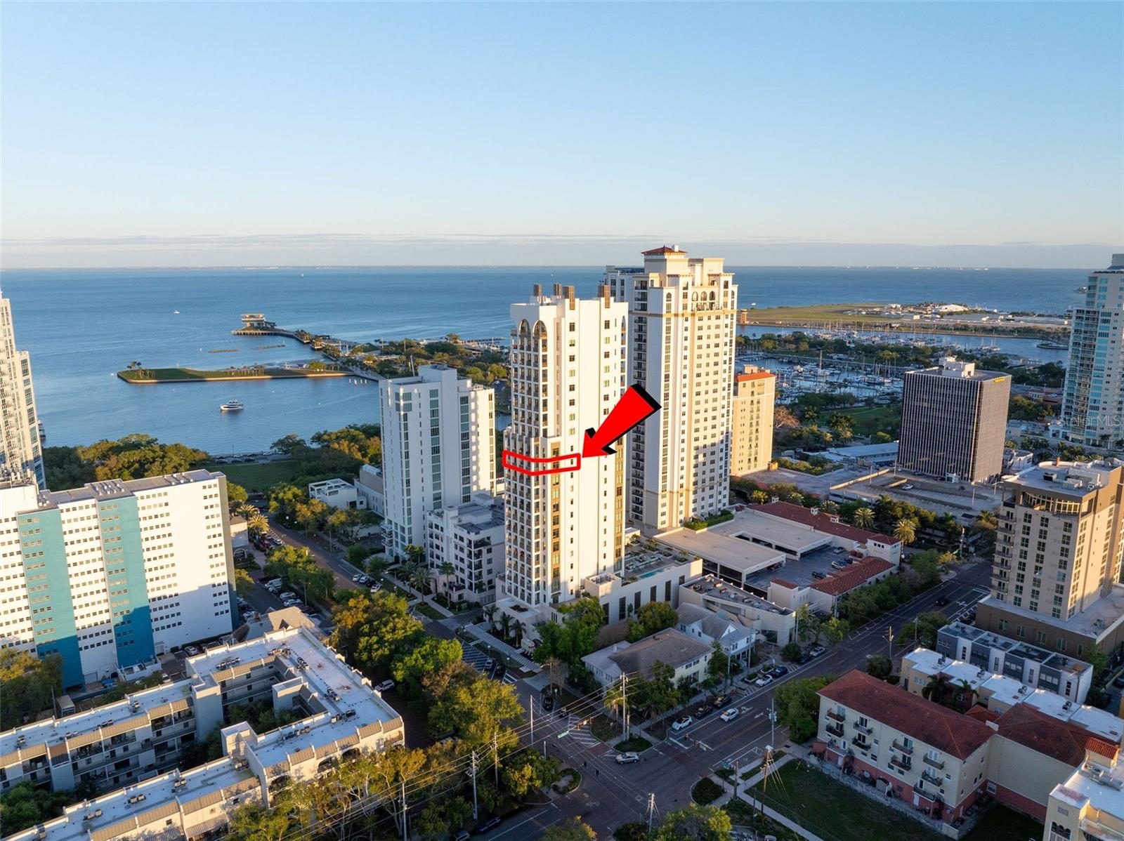 Image 41 of 46 For 126 4th Avenue Ne 1401