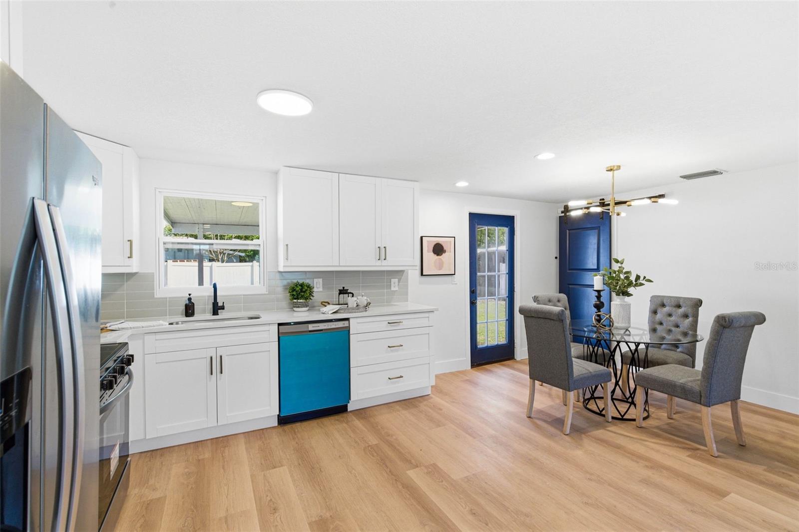 Image 12 of 42 For 3709 Coral Drive