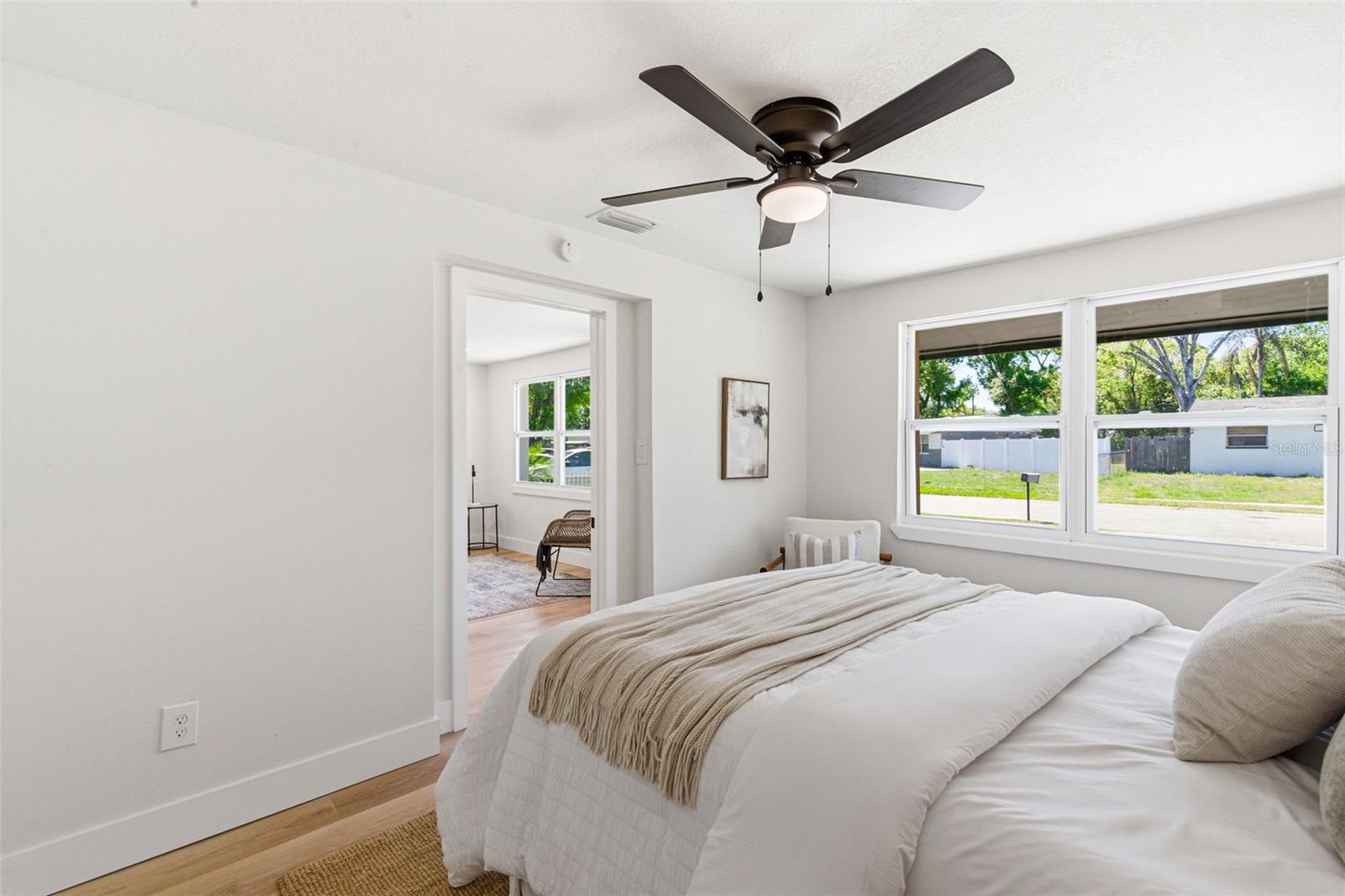 Image 24 of 42 For 3709 Coral Drive