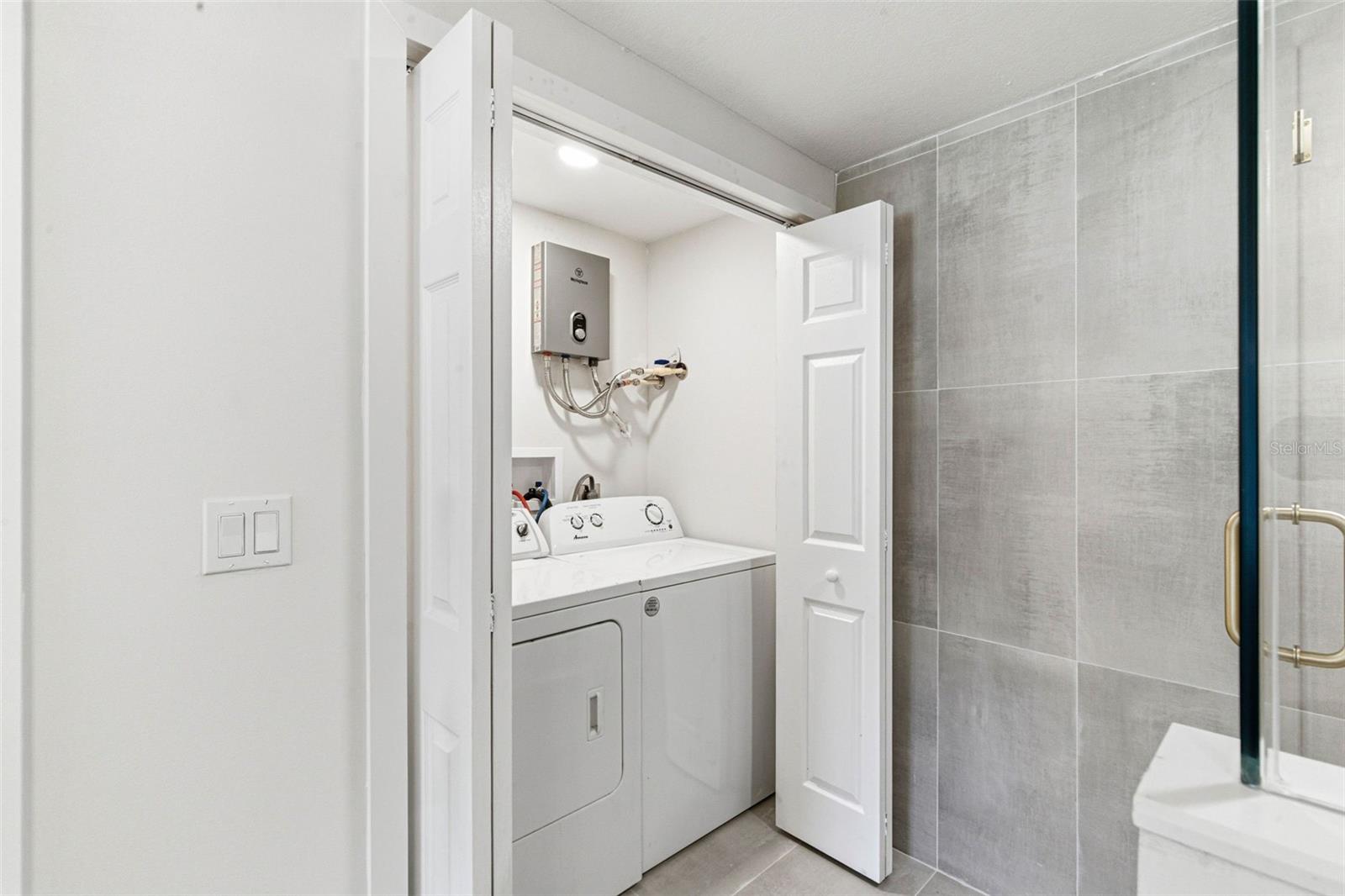 Image 27 of 42 For 3709 Coral Drive