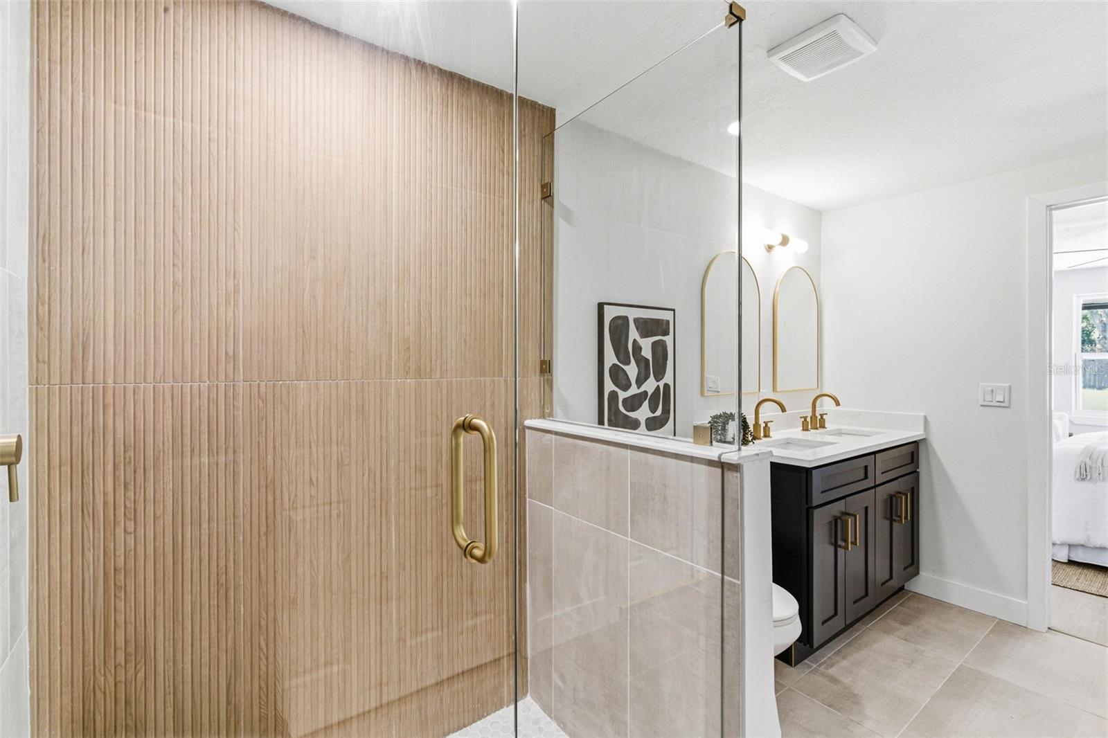 Image 28 of 42 For 3709 Coral Drive