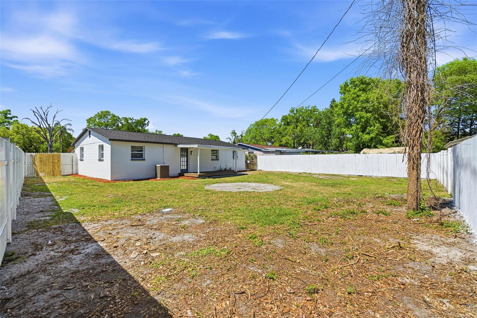 Image 34 of 42 For 3709 Coral Drive