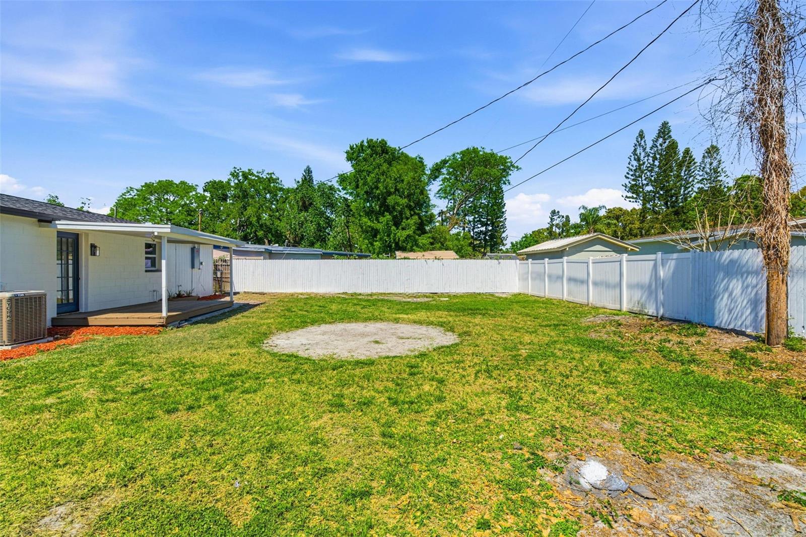 Image 35 of 42 For 3709 Coral Drive