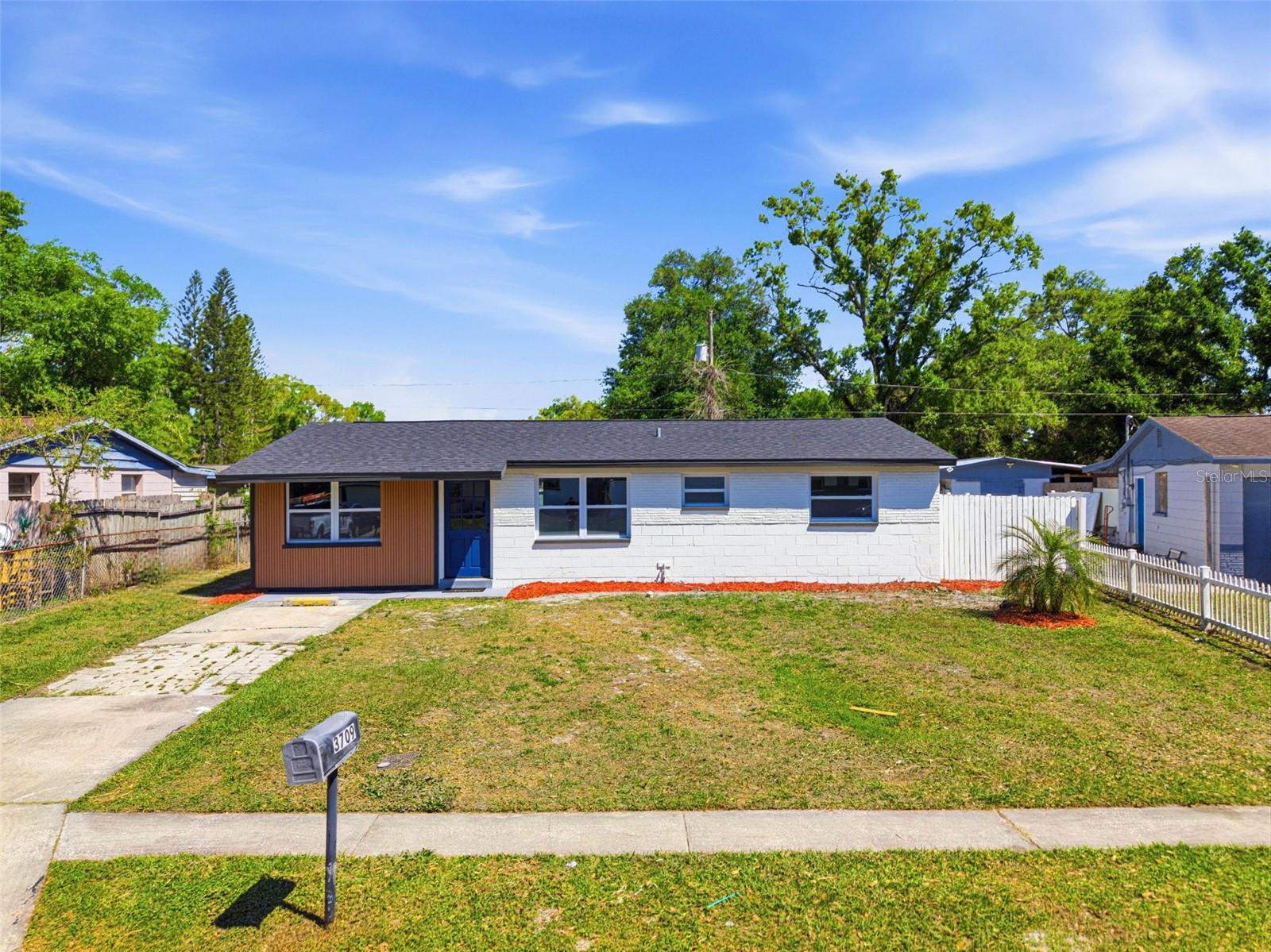 Image 36 of 42 For 3709 Coral Drive