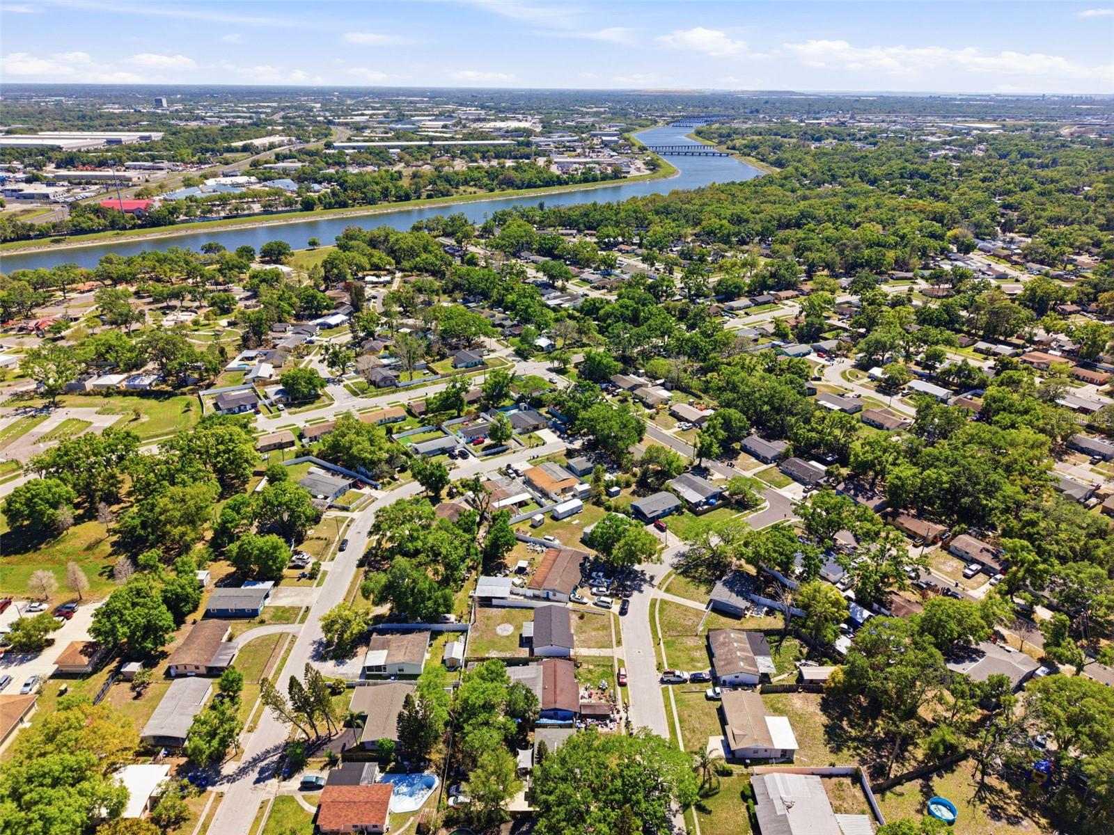 Image 40 of 42 For 3709 Coral Drive