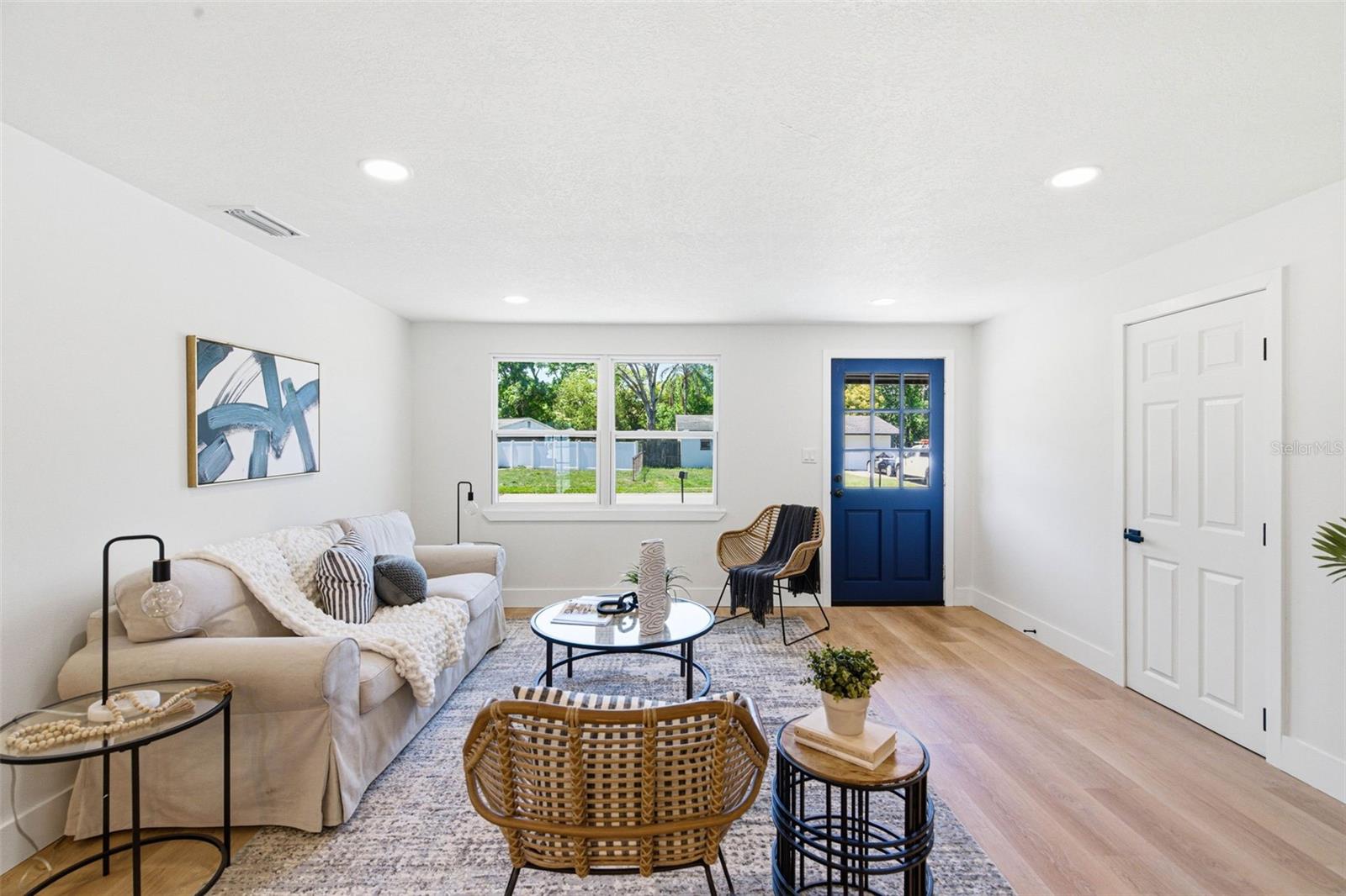 Image 7 of 42 For 3709 Coral Drive