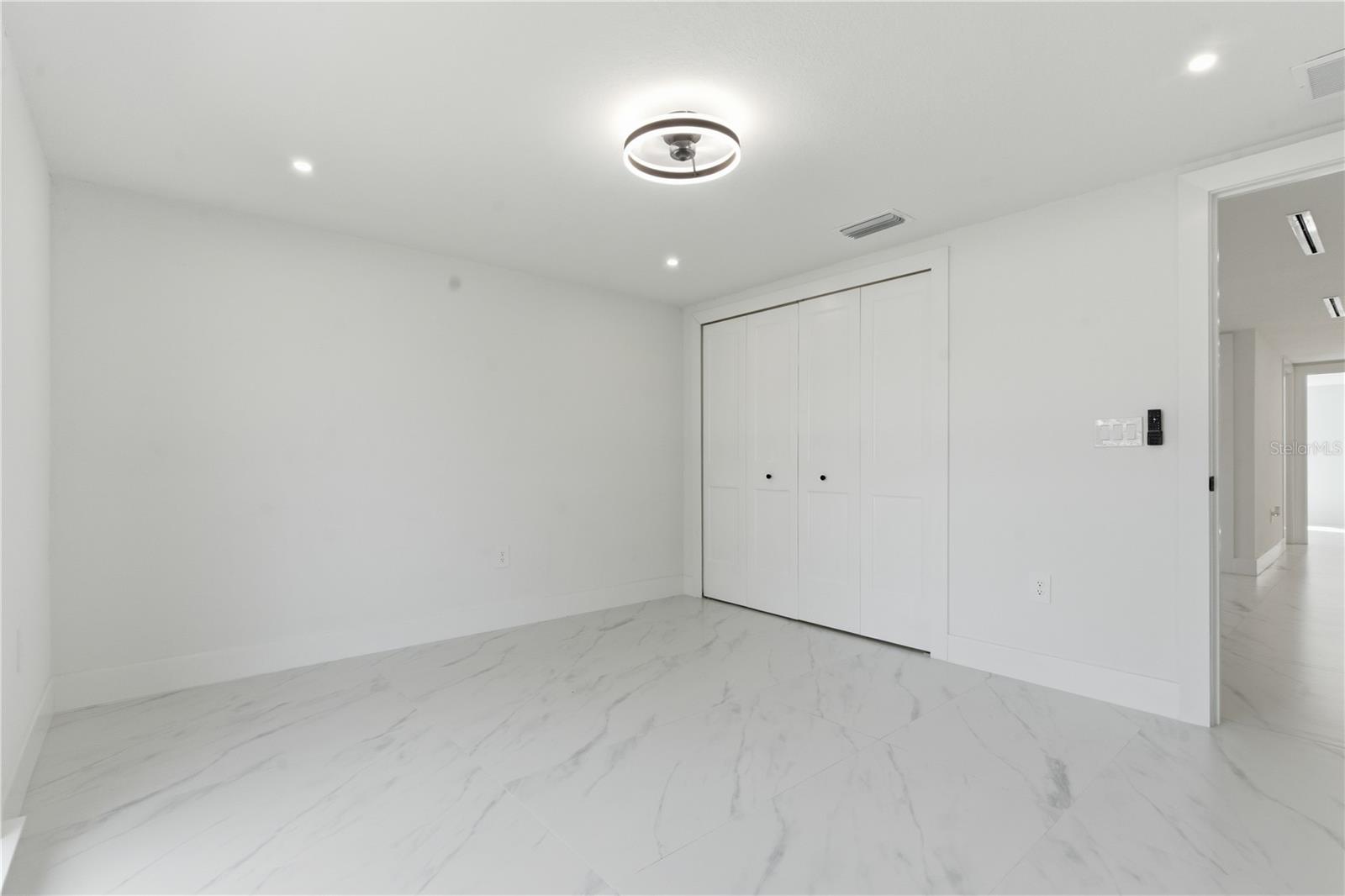 Image 28 of 54 For 1955 Dartmouth Drive