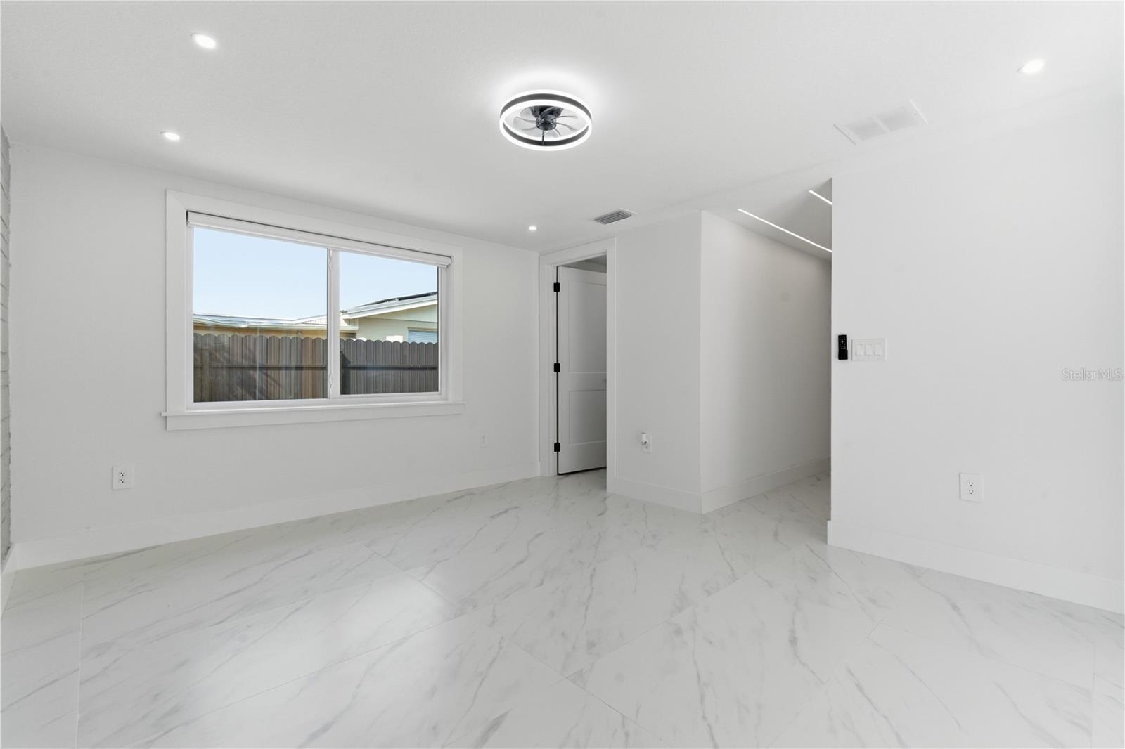 Image 29 of 54 For 1955 Dartmouth Drive