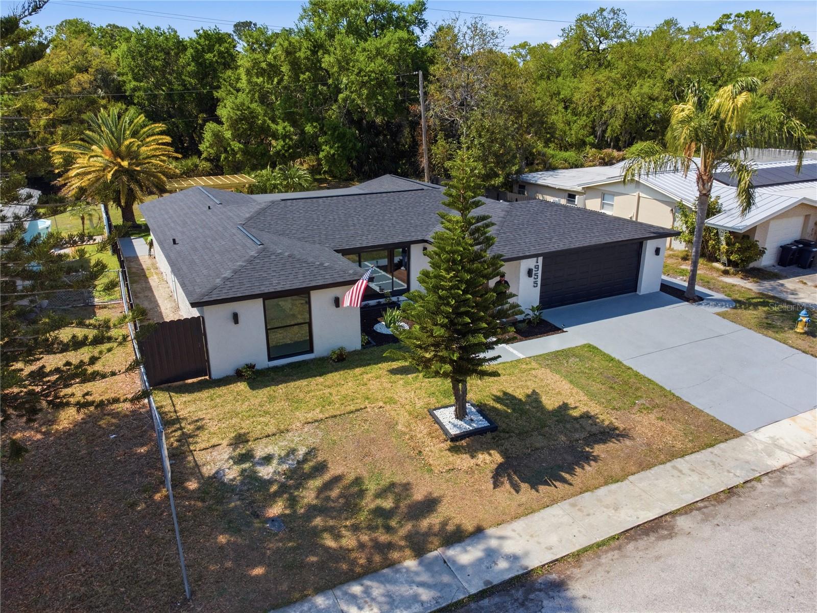 Image 40 of 54 For 1955 Dartmouth Drive