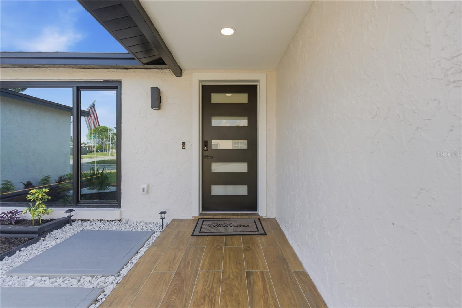 Image 7 of 54 For 1955 Dartmouth Drive