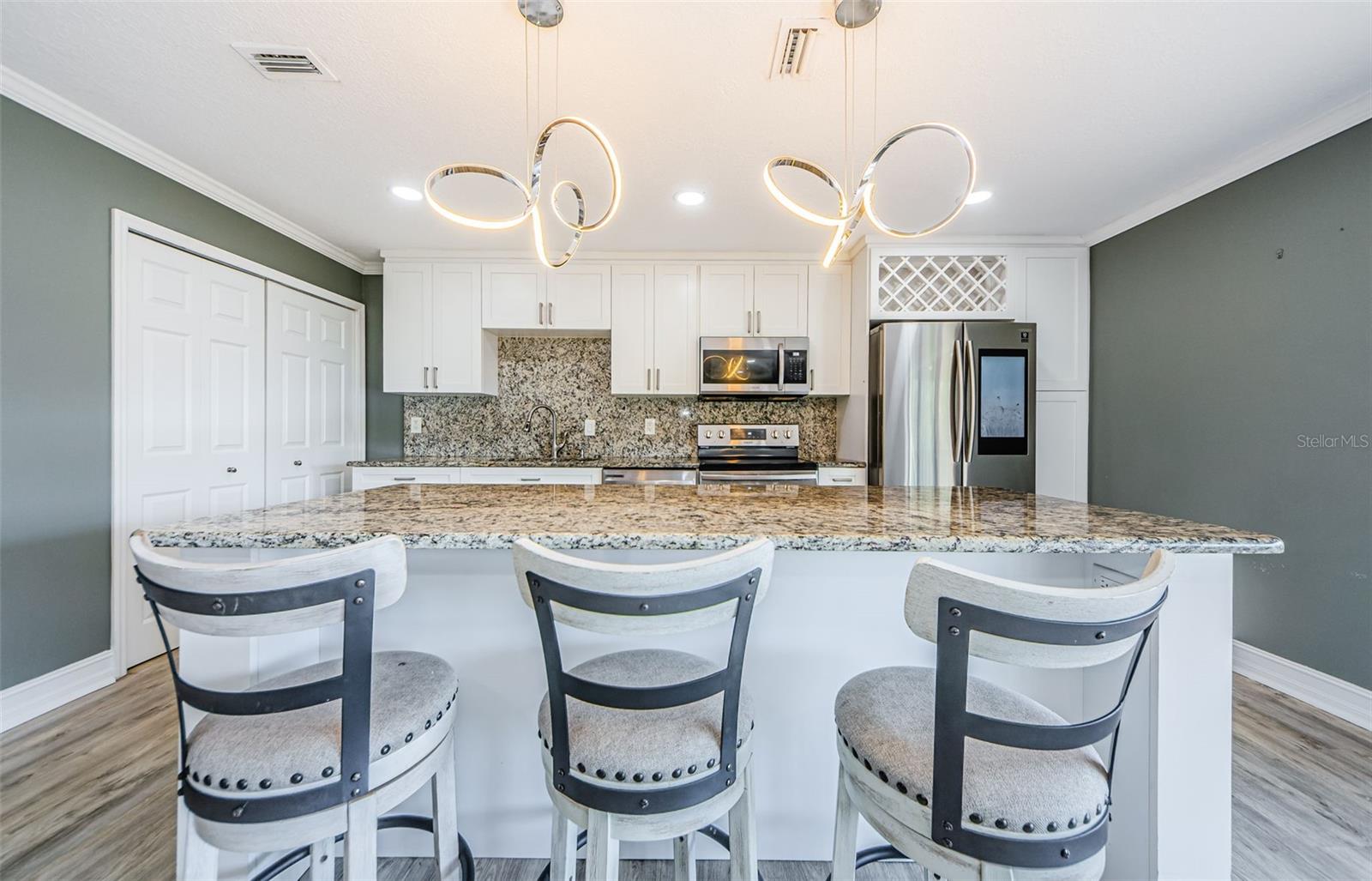 Image 15 of 38 For 722 116th Ave N 2002