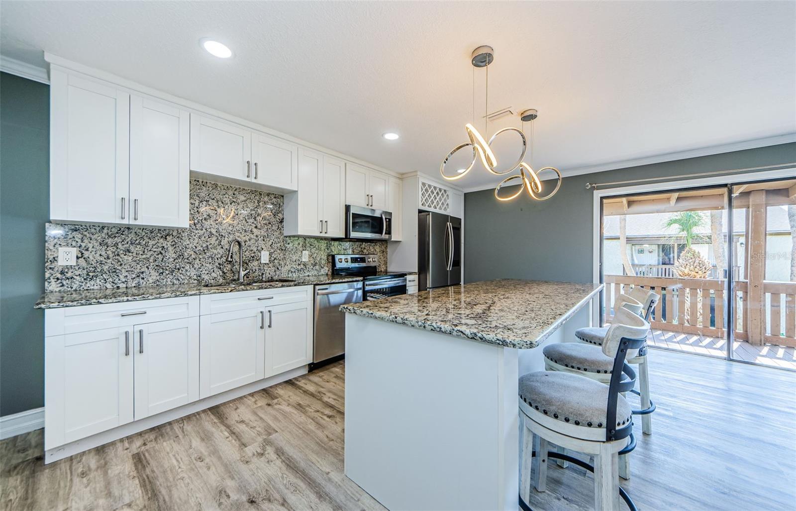 Image 6 of 38 For 722 116th Ave N 2002