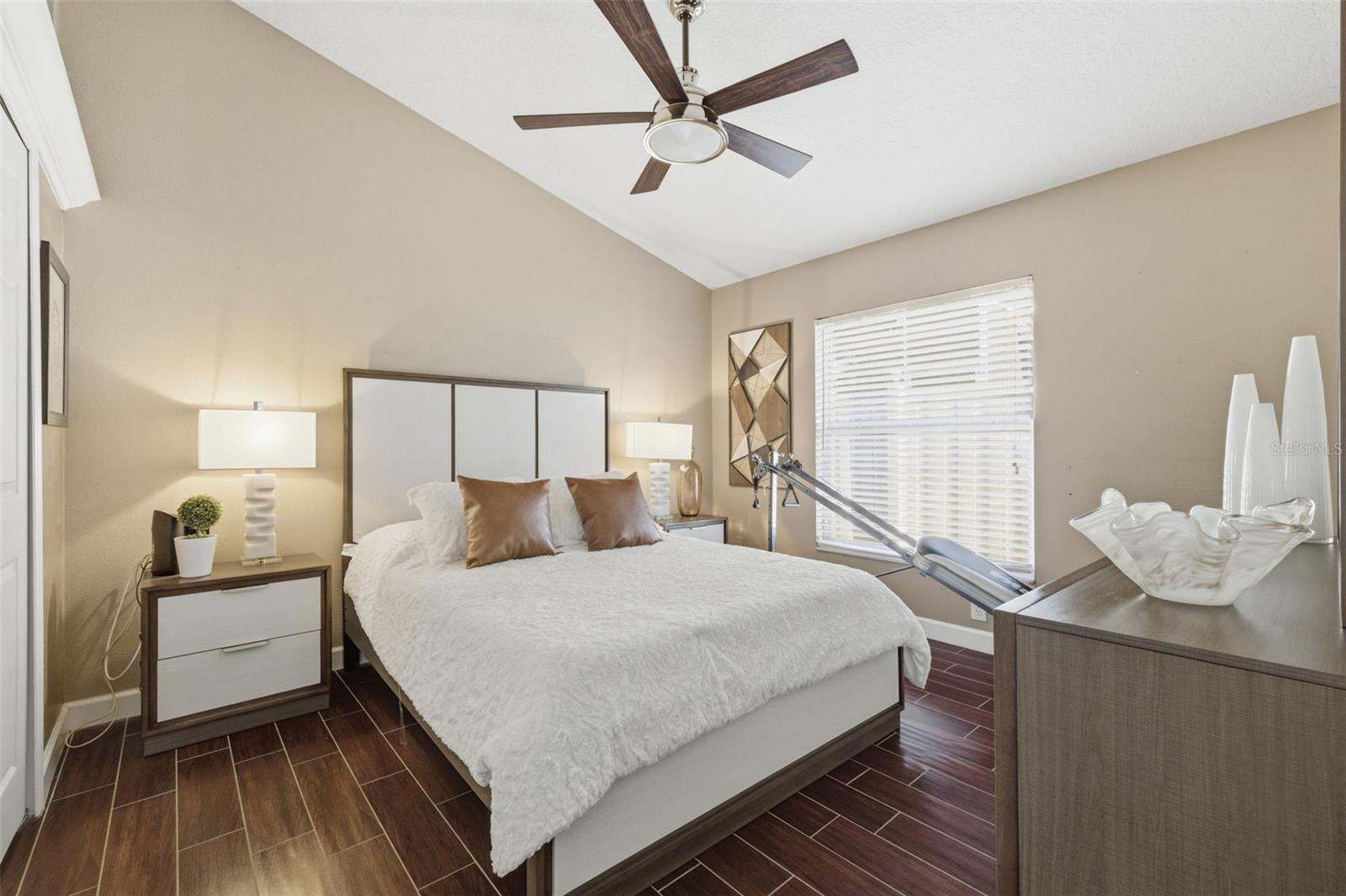 Image 25 of 61 For 1754 Wood Brook Street