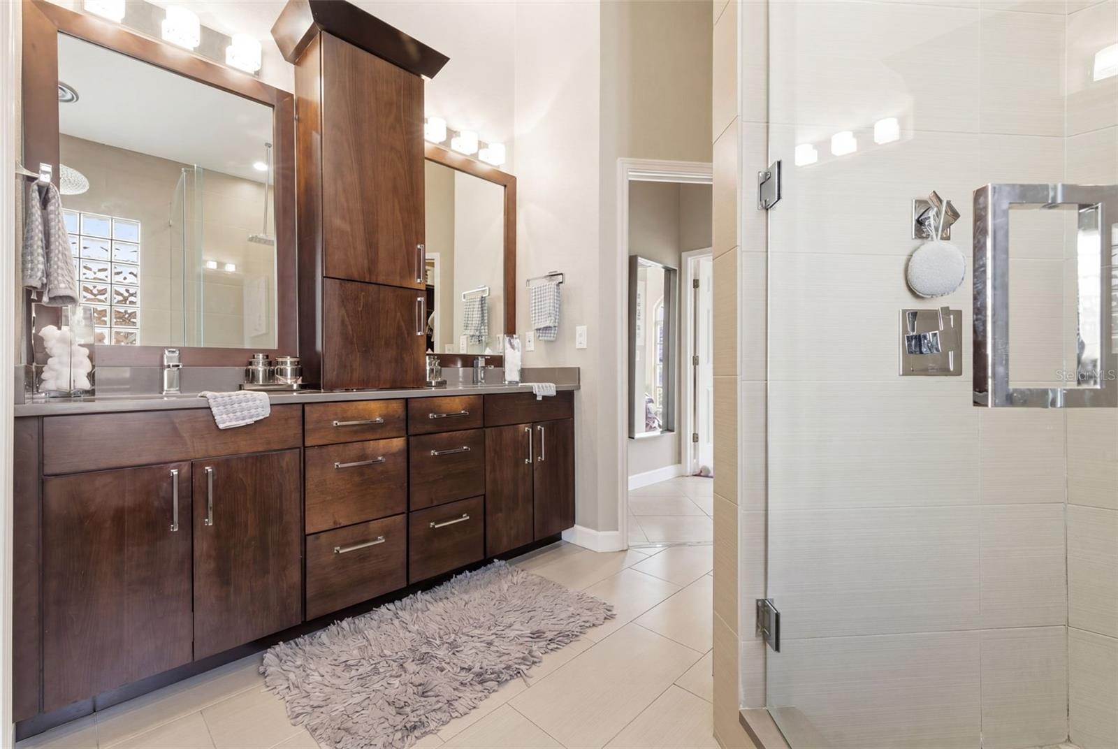 Image 31 of 61 For 1754 Wood Brook Street