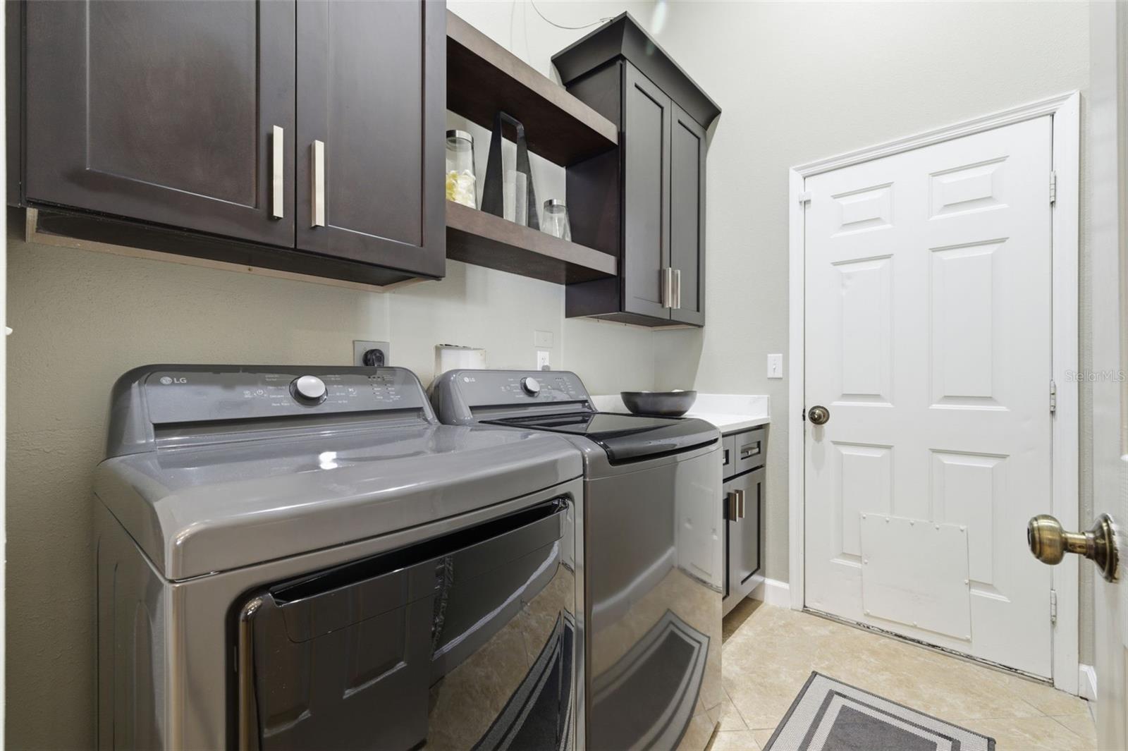 Image 36 of 61 For 1754 Wood Brook Street