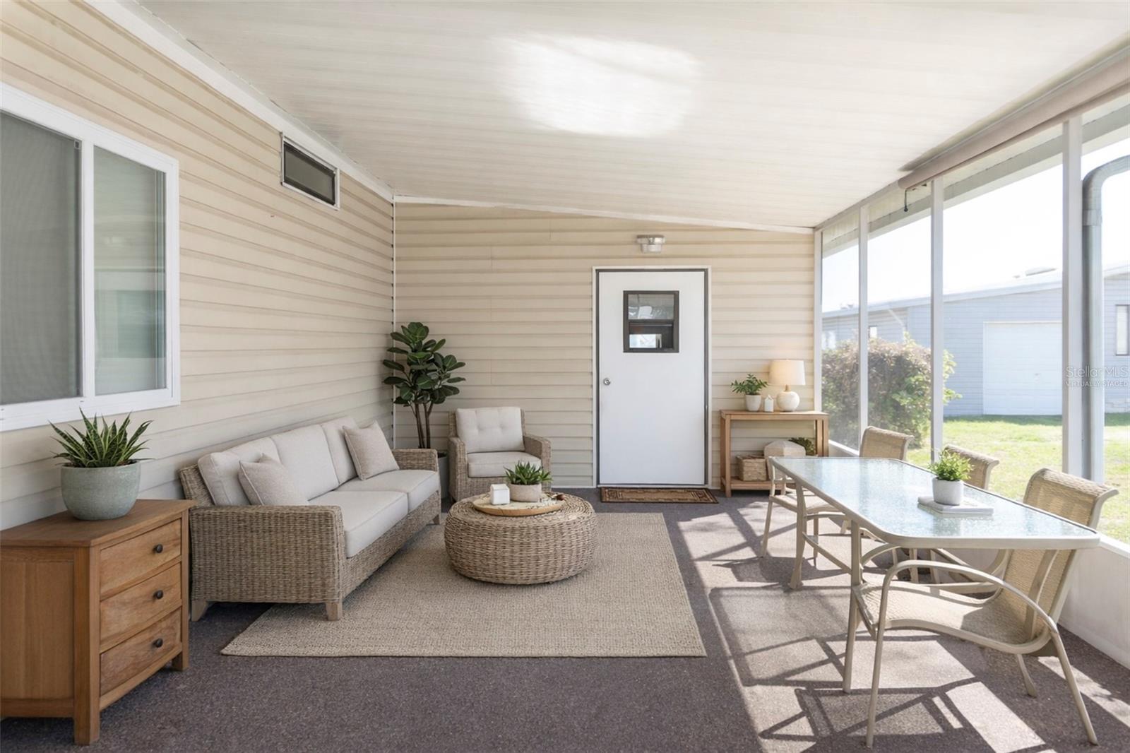 Image 29 of 40 For 36946 Tara Avenue