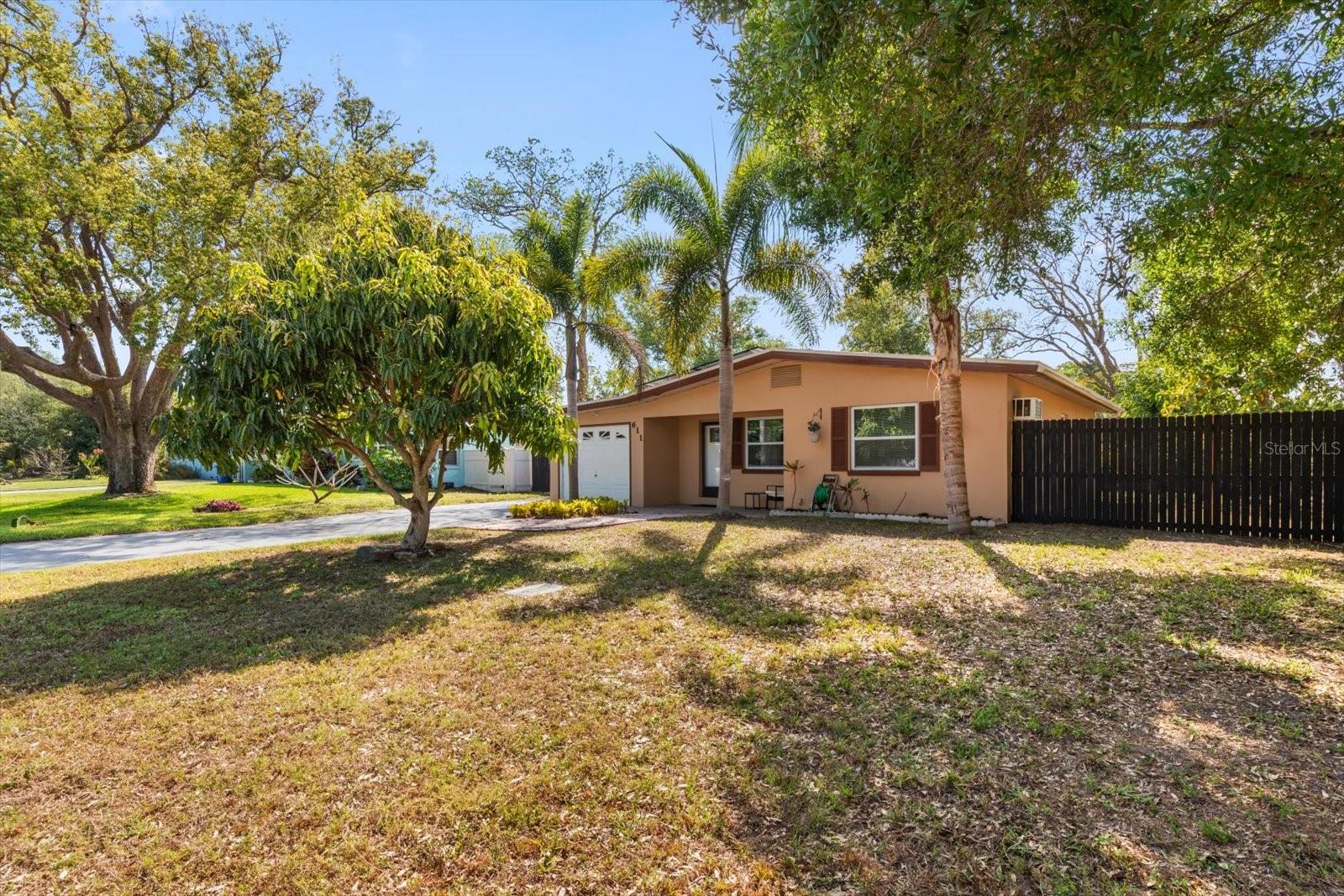 Image 37 of 37 For 611 11th Street Nw