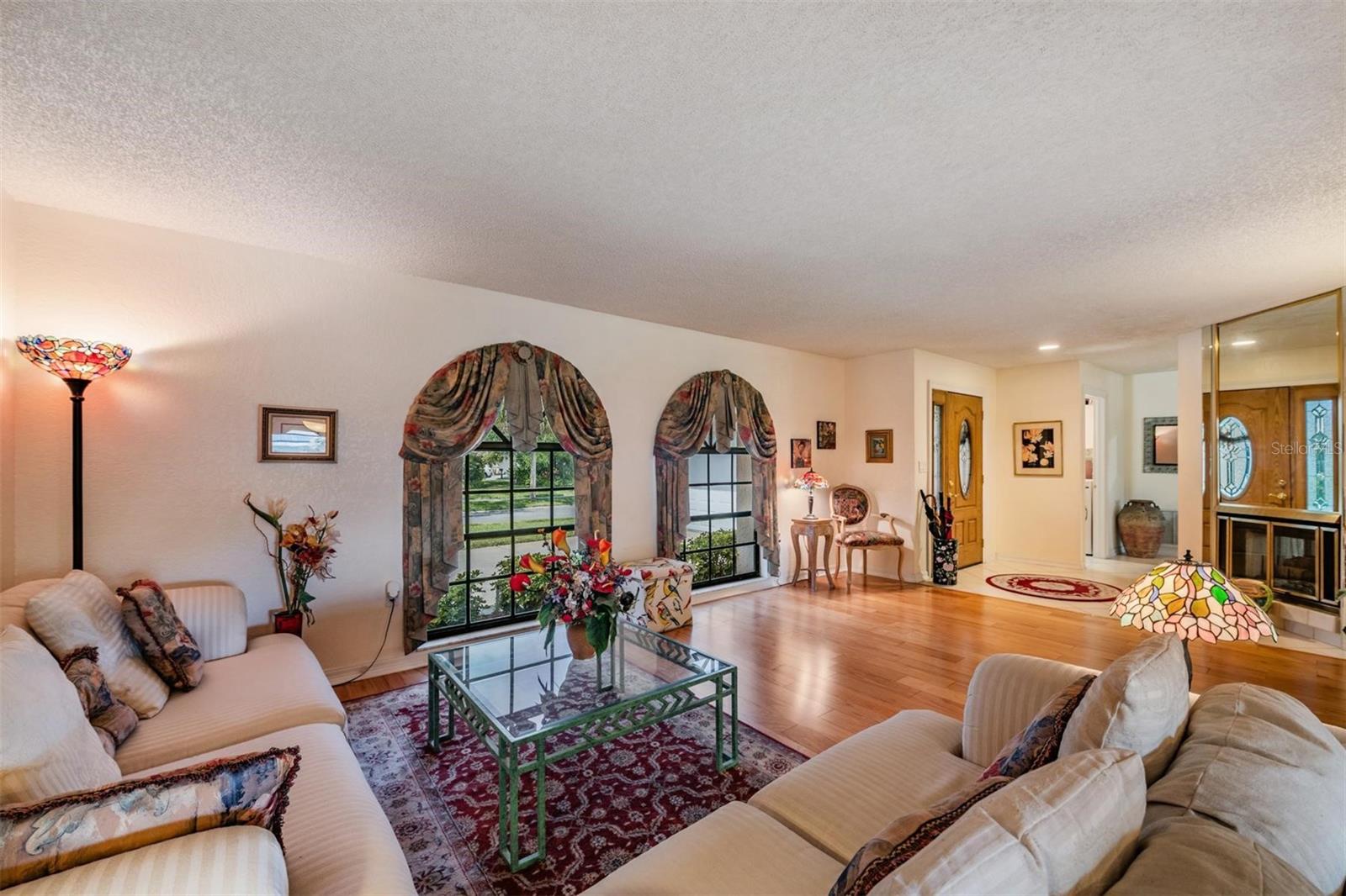 Image 11 of 54 For 589 Allens Ridge Drive E