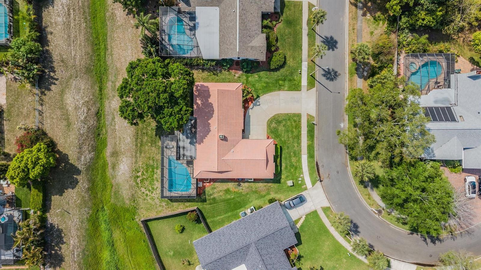 Image 27 of 54 For 589 Allens Ridge Drive E