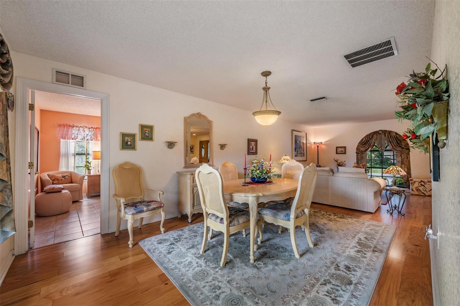 Image 30 of 54 For 589 Allens Ridge Drive E