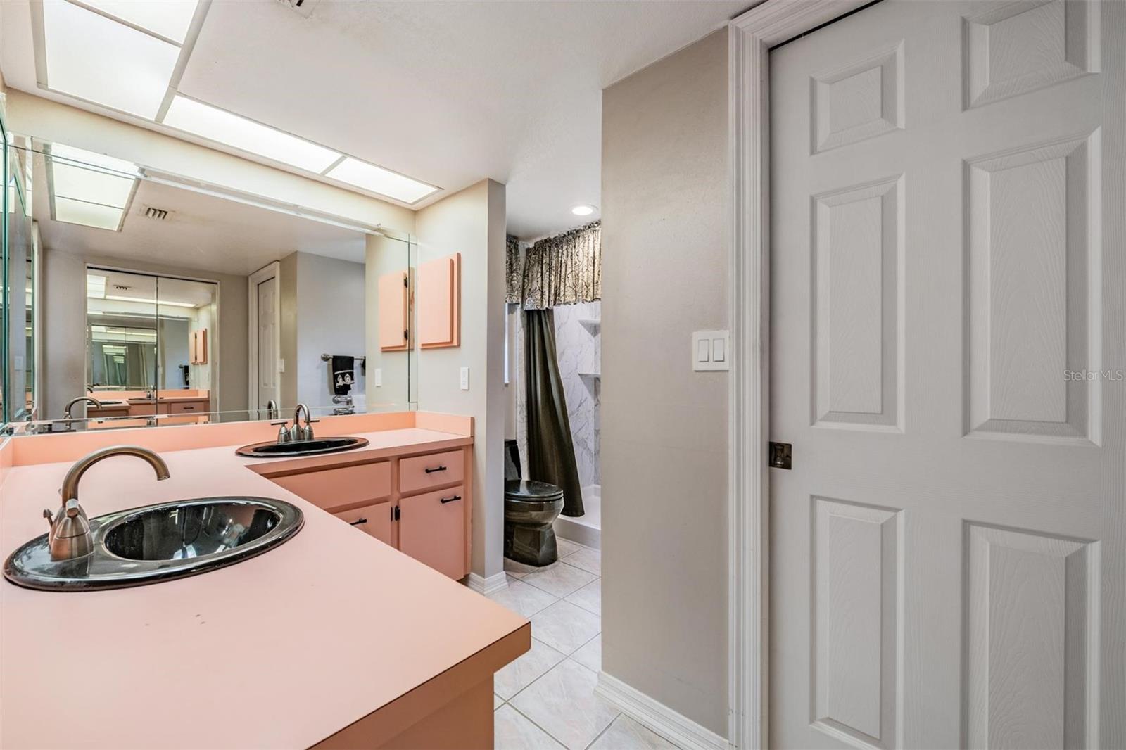 Image 35 of 54 For 589 Allens Ridge Drive E