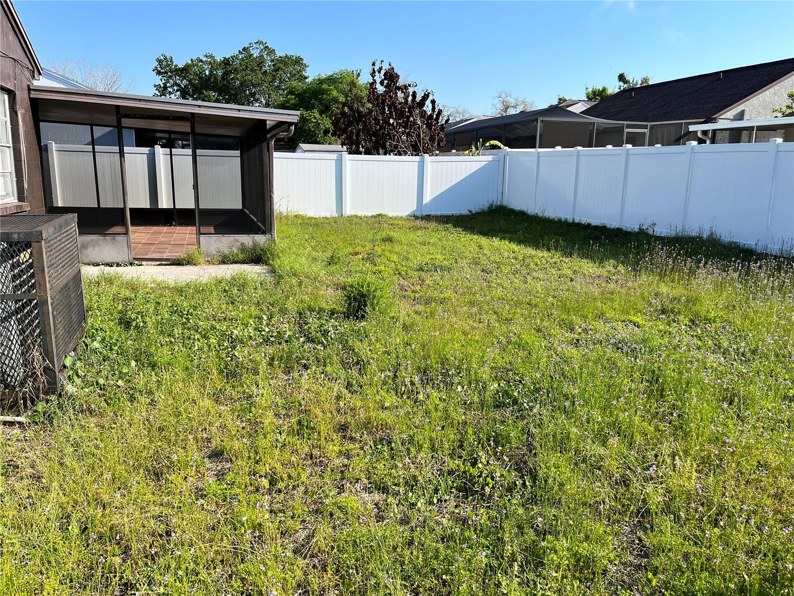 Image 22 of 25 For 8301 Clermont Street