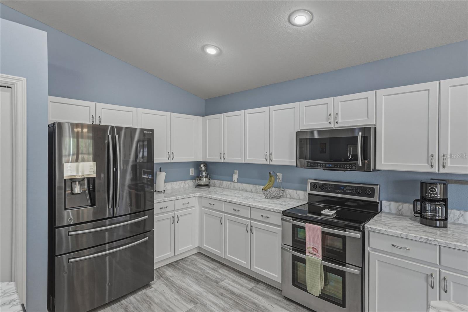 Image 28 of 61 For 2627 Brookville Drive