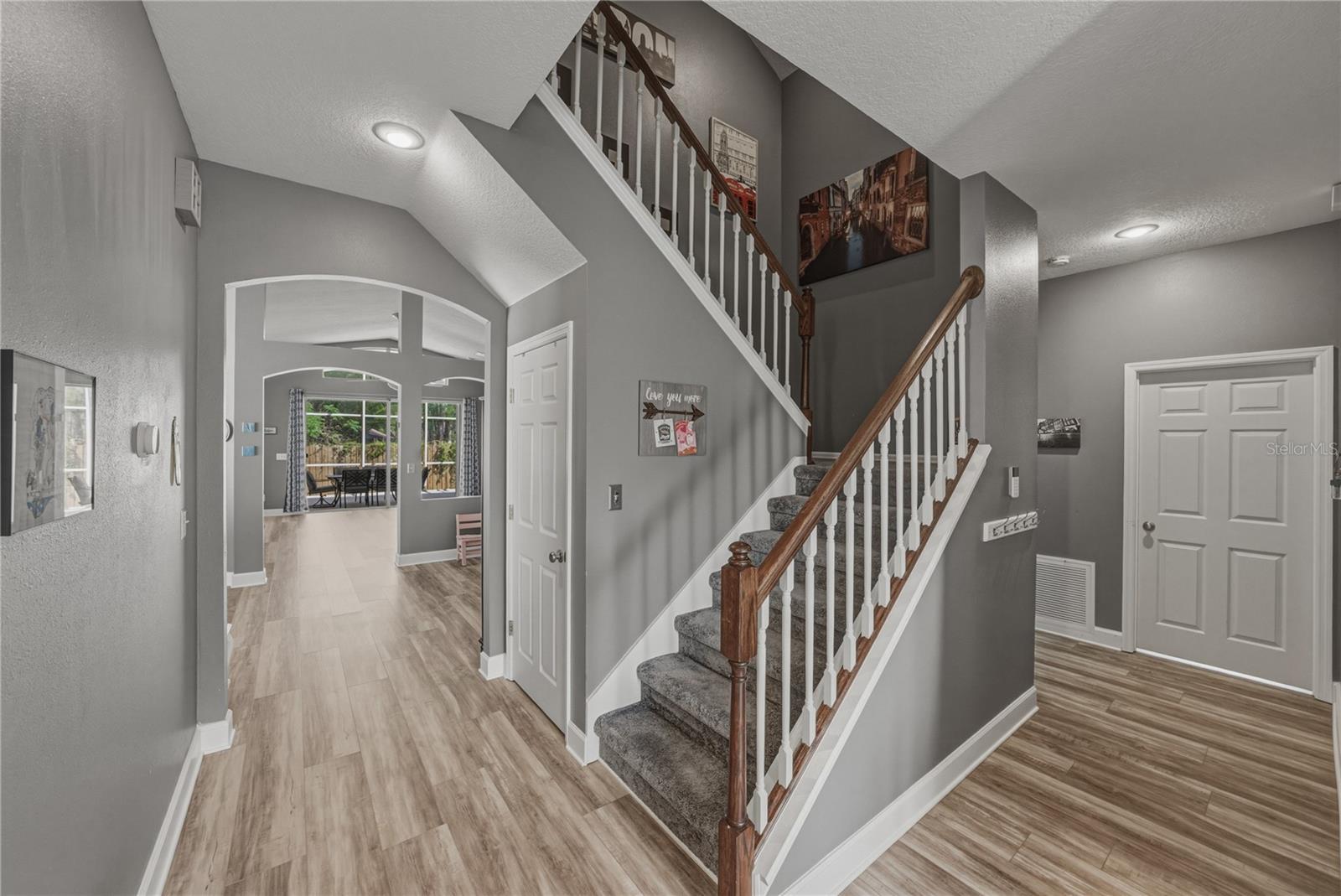 Image 5 of 61 For 2627 Brookville Drive