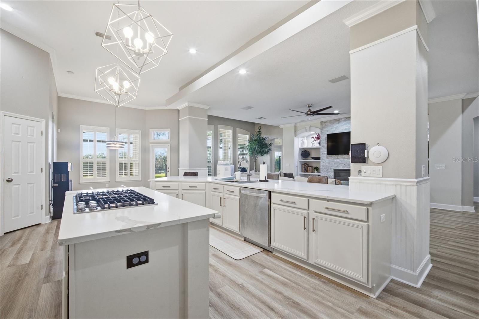 Image 14 of 70 For 19739 Prince Benjamin Drive