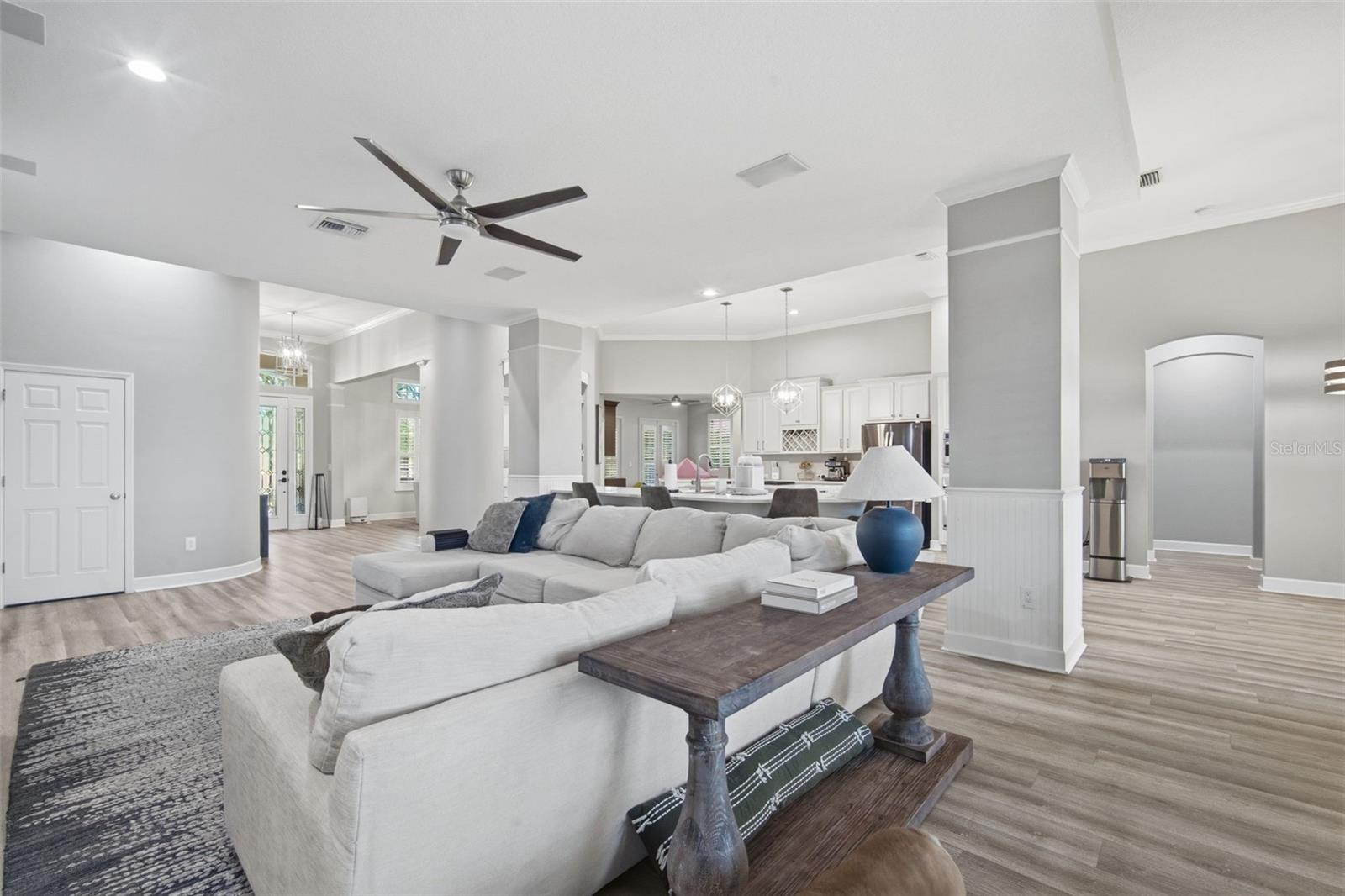 Image 20 of 70 For 19739 Prince Benjamin Drive