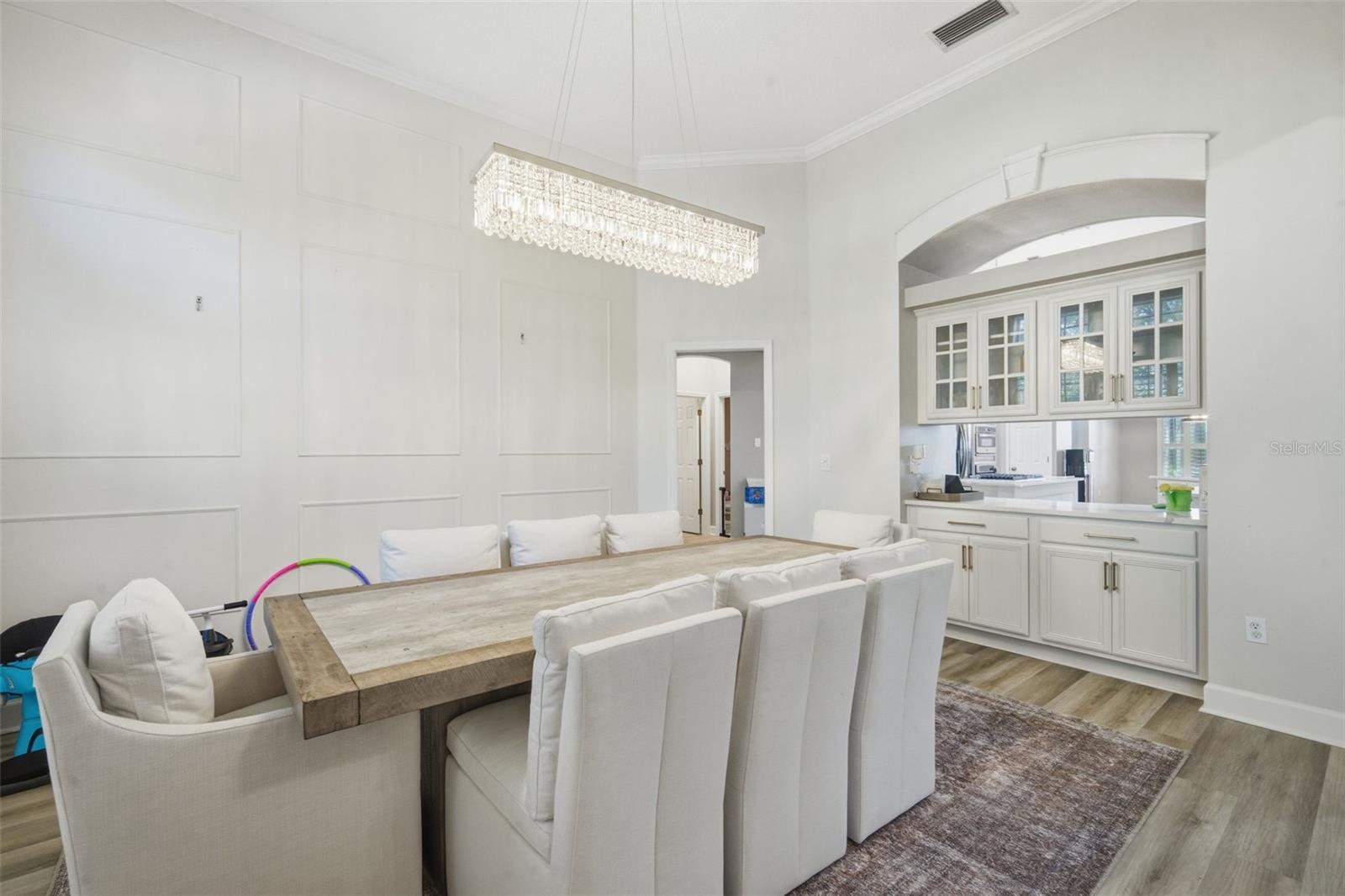 Image 28 of 70 For 19739 Prince Benjamin Drive