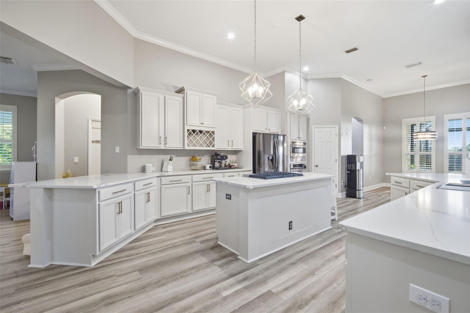 Image 3 of 70 For 19739 Prince Benjamin Drive