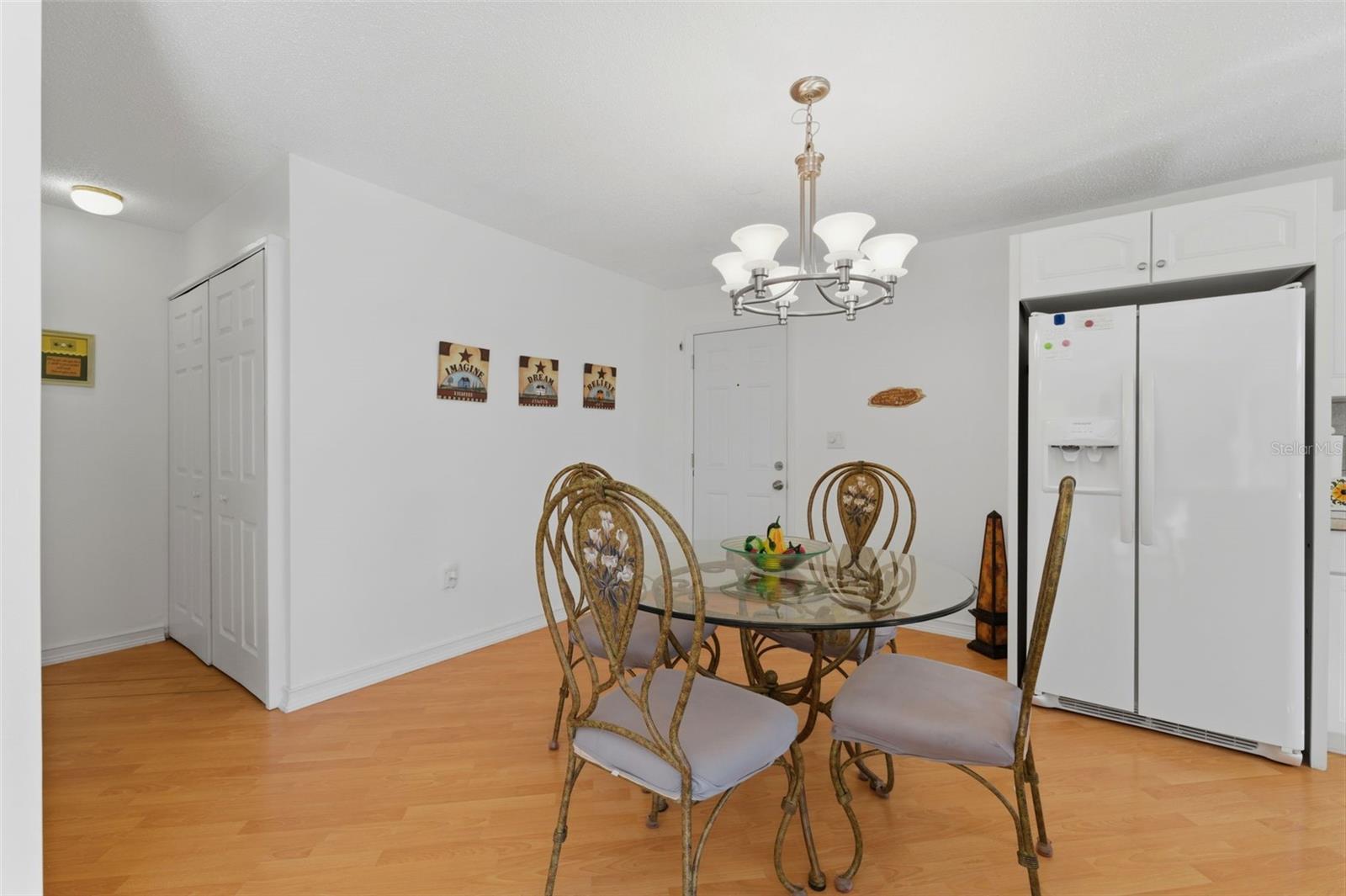 Image 12 of 41 For 3810 37th Street S 63