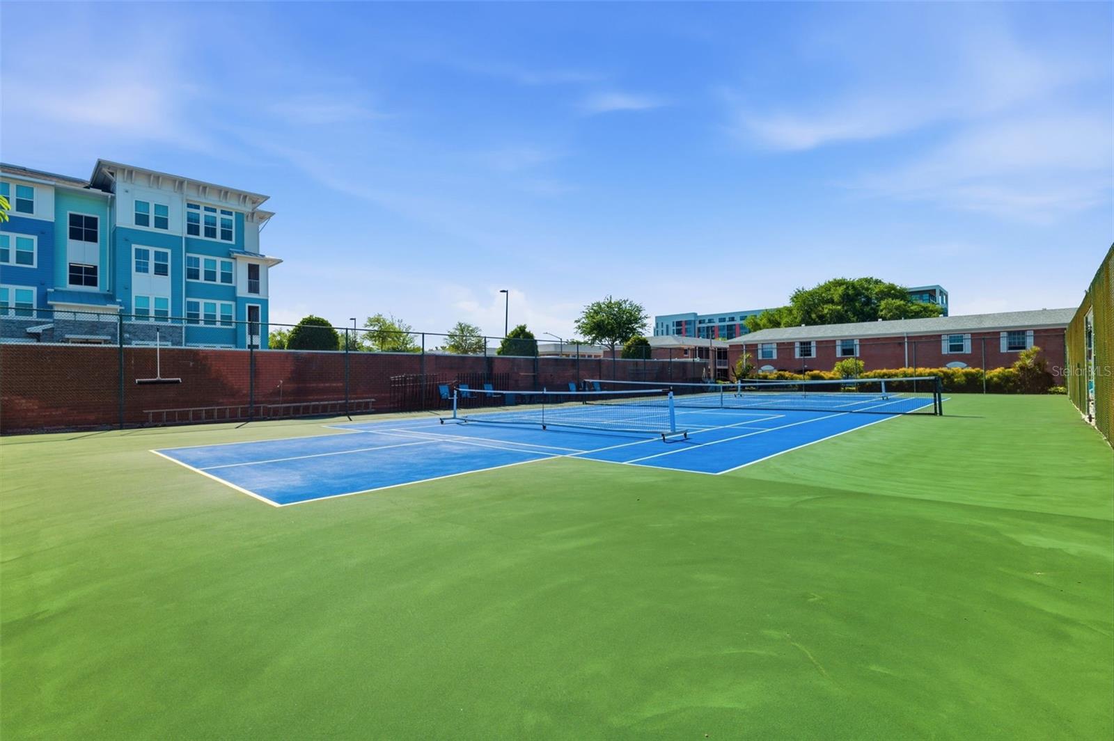 Image 25 of 41 For 3810 37th Street S 63