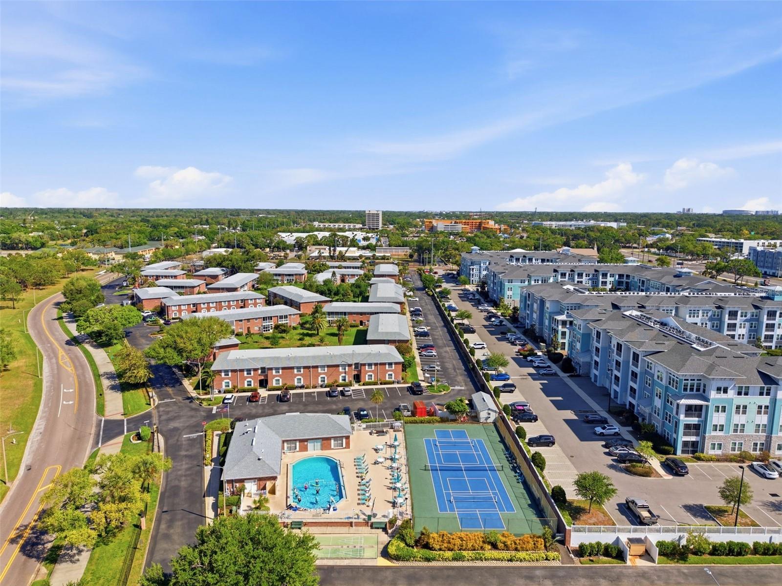 Image 30 of 41 For 3810 37th Street S 63